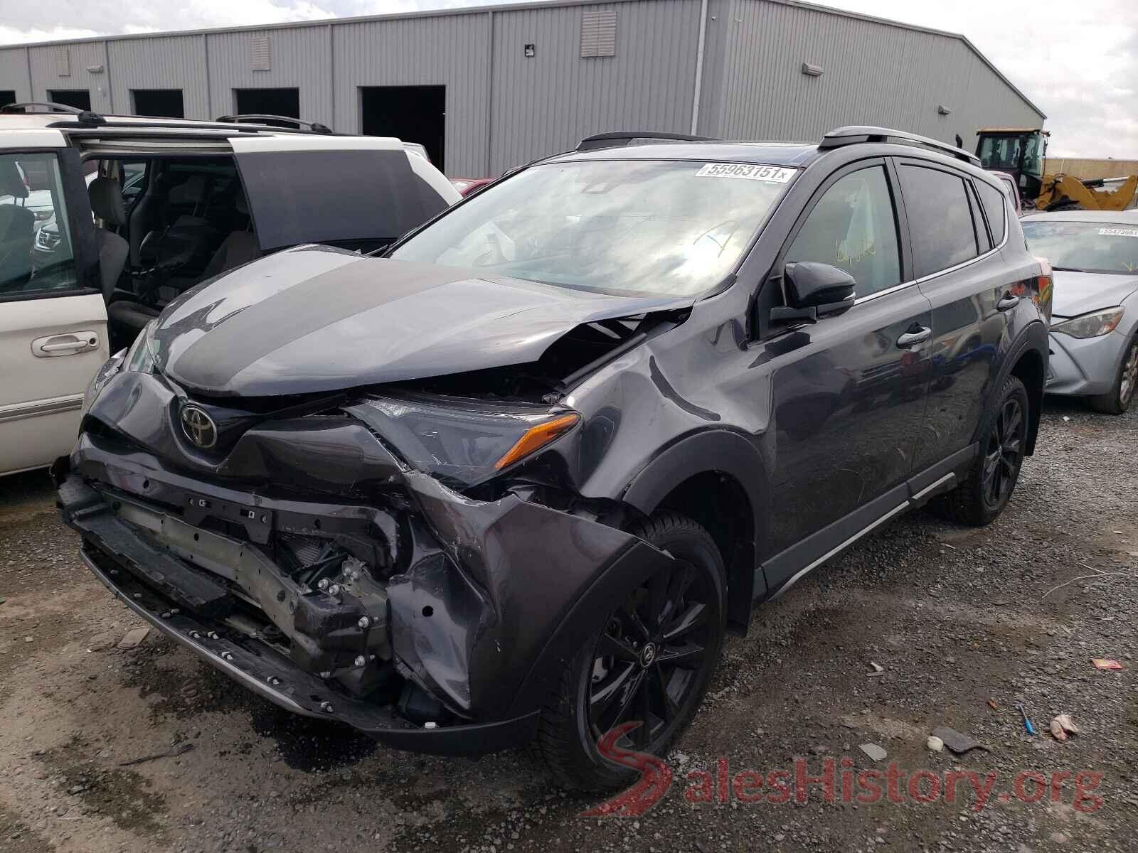 2T3RFREV1JW841806 2018 TOYOTA RAV4