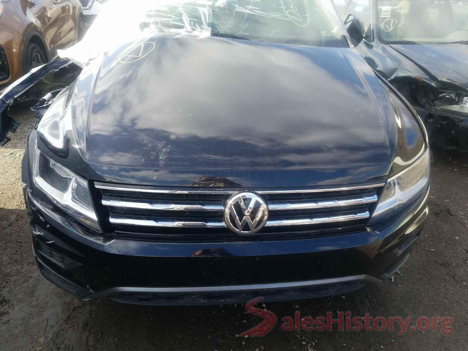 3VV2B7AXXLM056070 2020 VOLKSWAGEN TIGUAN