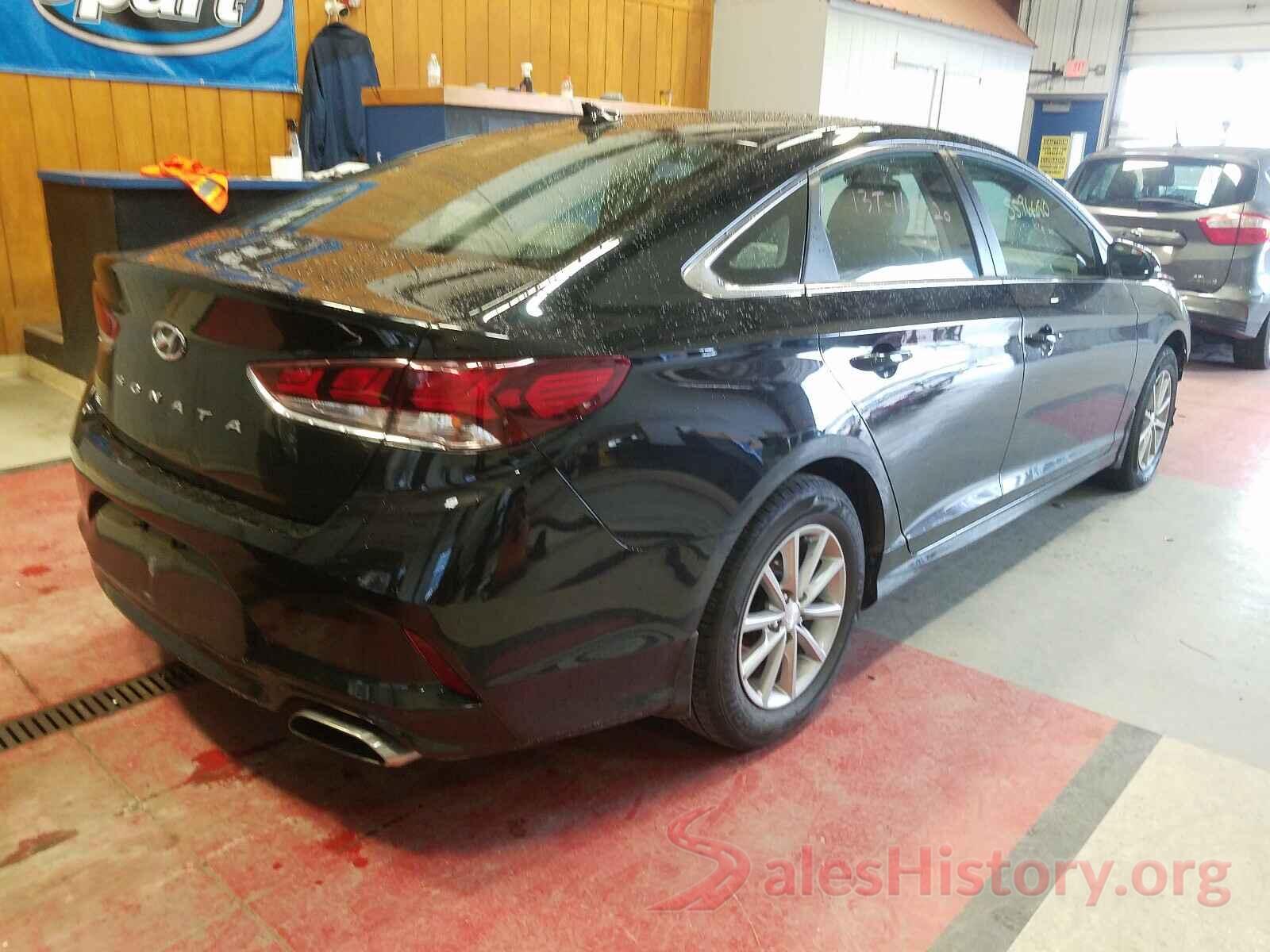 5NPE24AF6JH697477 2018 HYUNDAI SONATA