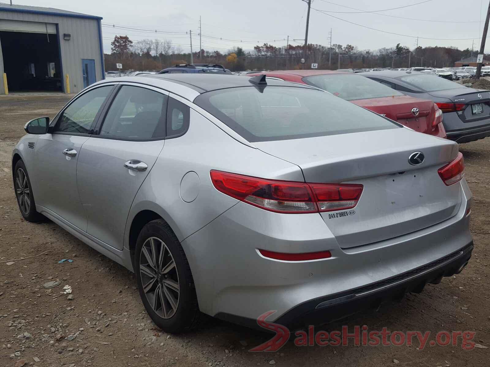 5XXGT4L39KG295555 2019 KIA OPTIMA