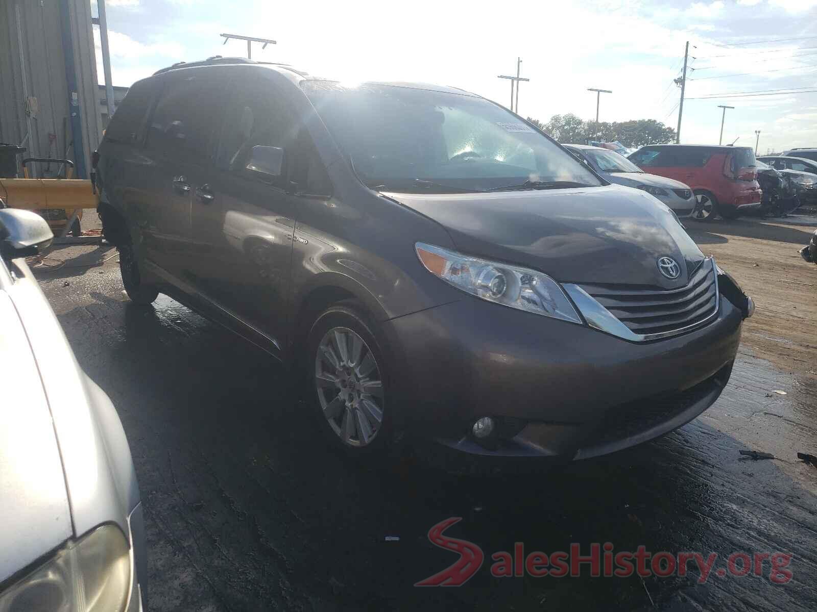 5TDDZ3DC6HS153567 2017 TOYOTA SIENNA