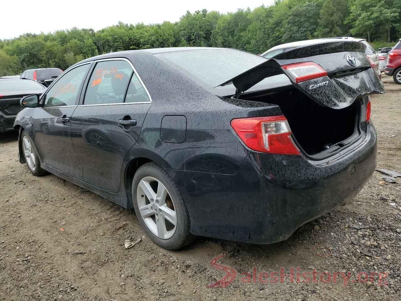 4T1BD1FK2EU132040 2014 TOYOTA CAMRY