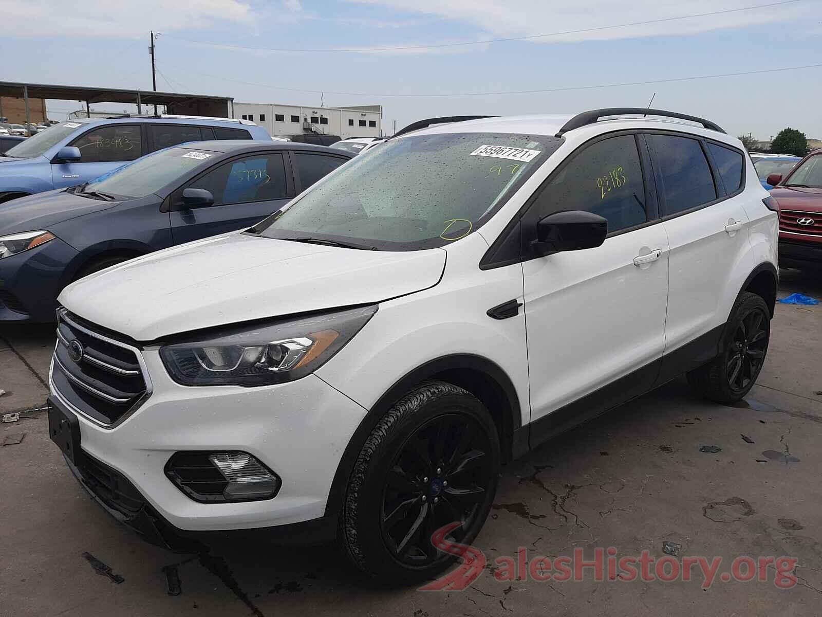 1FMCU0GD7KUA17413 2019 FORD ESCAPE