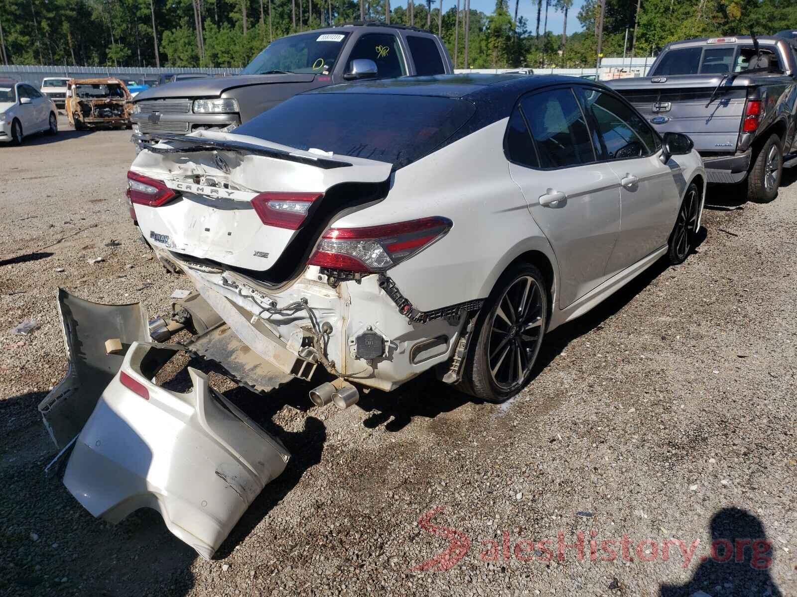 4T1B61HKXJU141165 2018 TOYOTA CAMRY