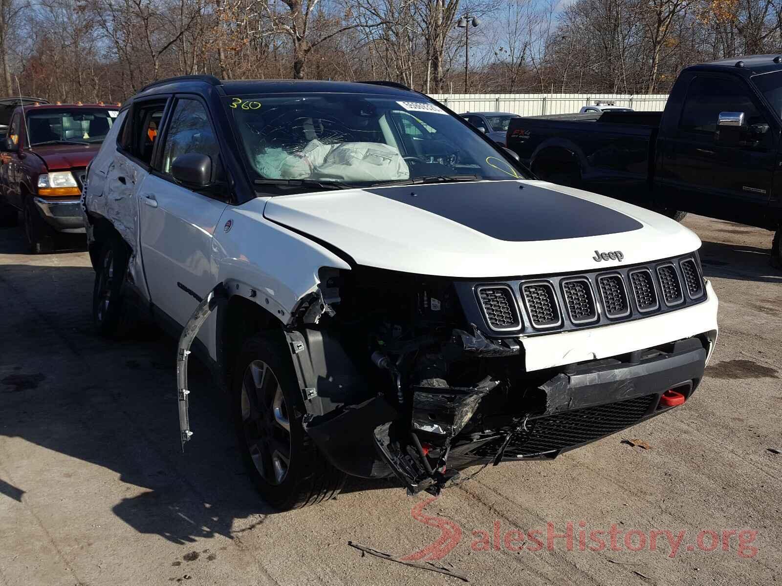 3C4NJDDB9JT180346 2018 JEEP COMPASS