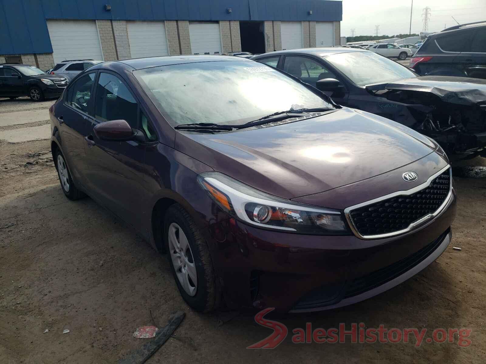 3KPFK4A76HE113686 2017 KIA FORTE