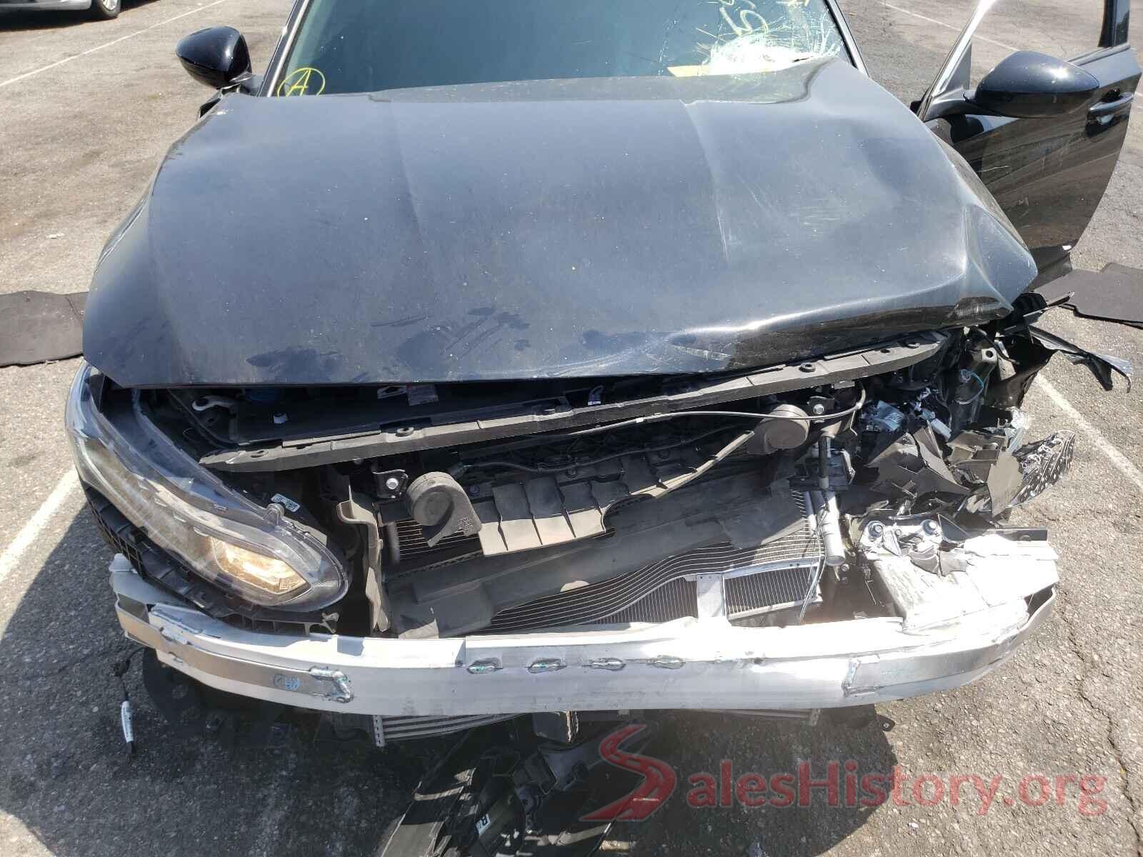 1HGCV2F31JA049149 2018 HONDA ACCORD