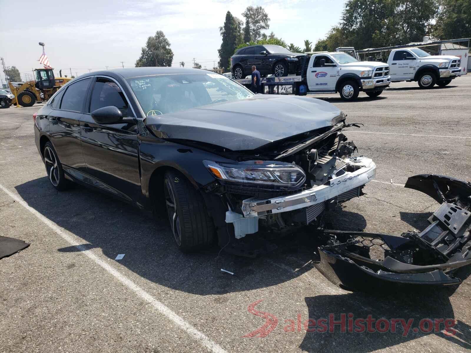 1HGCV2F31JA049149 2018 HONDA ACCORD