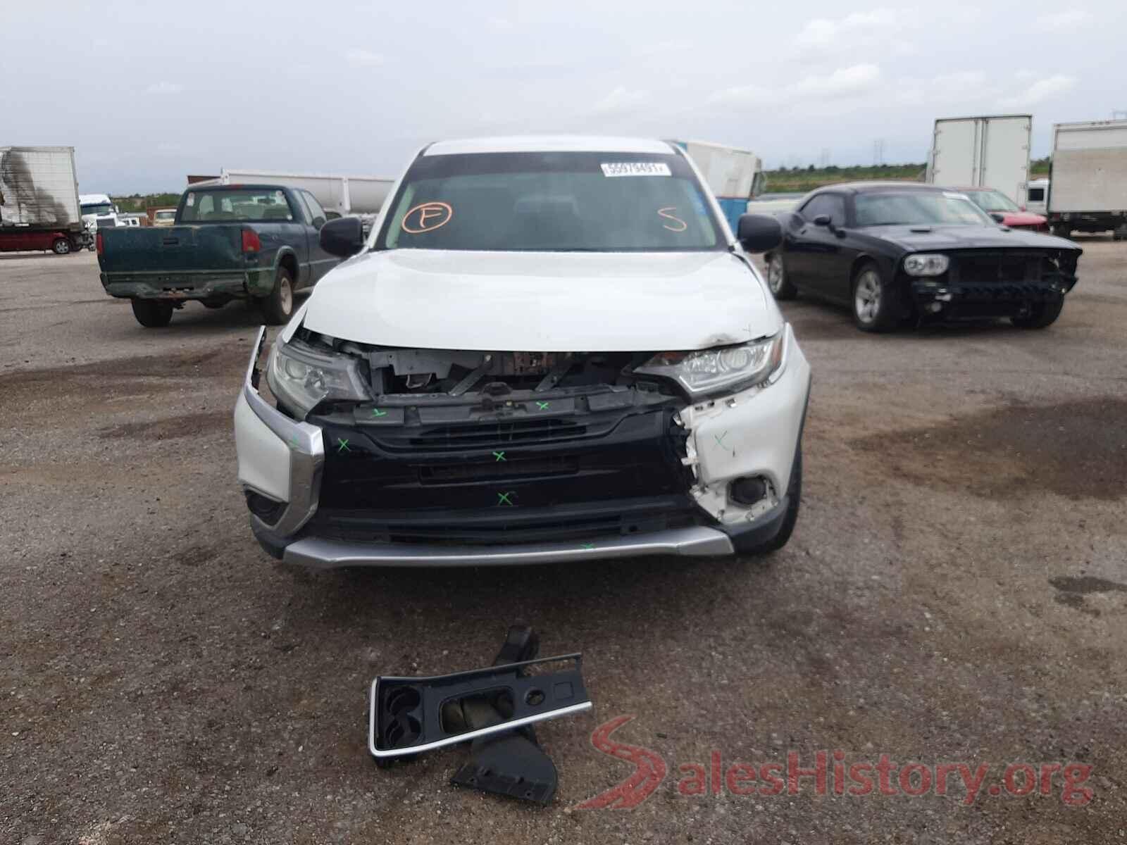 JA4AD2A35HZ017875 2017 MITSUBISHI OUTLANDER