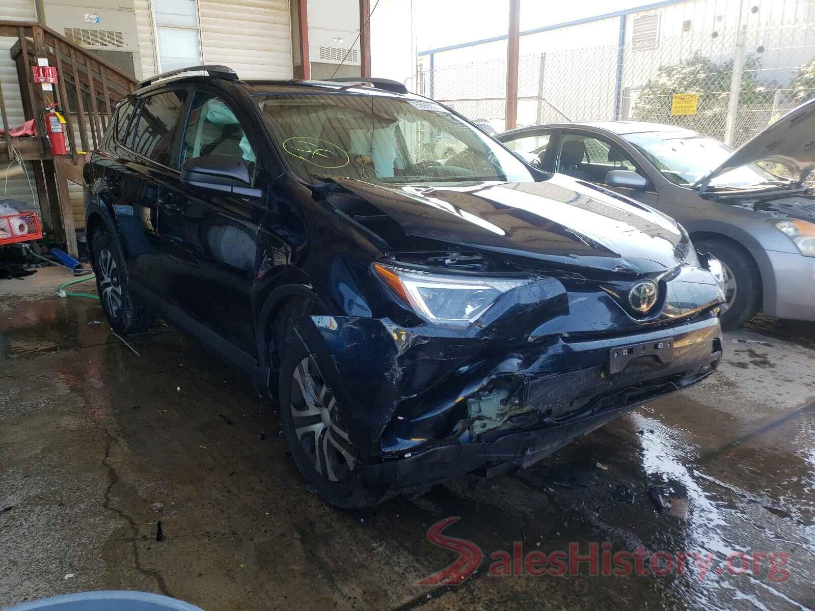 2T3BFREV5JW814092 2018 TOYOTA RAV4