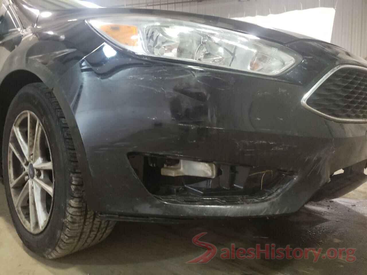 1FADP3F25JL225995 2018 FORD FOCUS