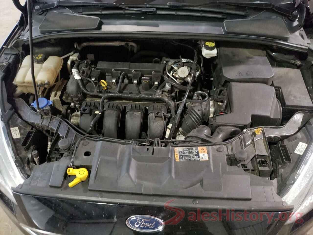 1FADP3F25JL225995 2018 FORD FOCUS