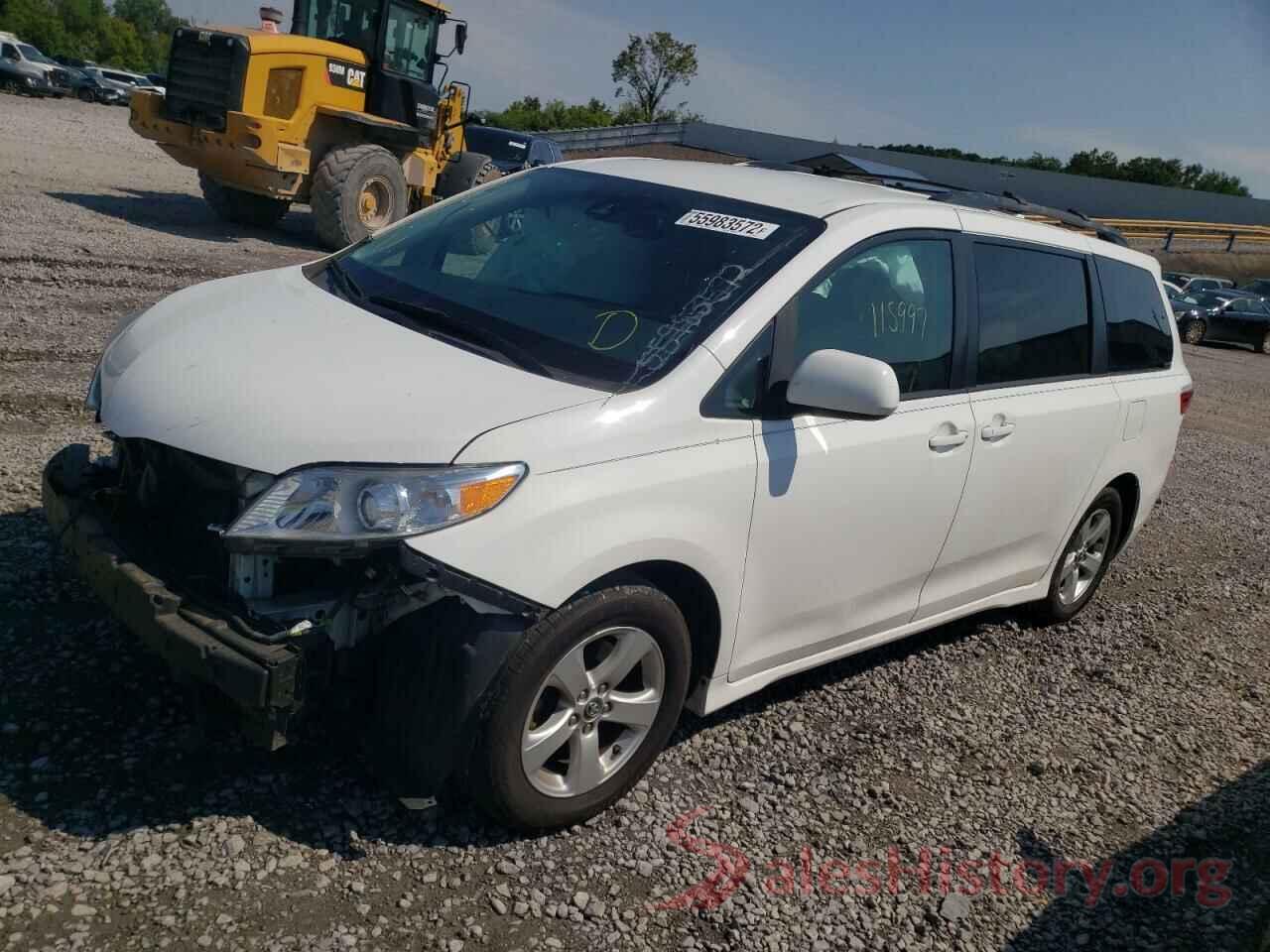 5TDKZ3DC2JS904239 2018 TOYOTA SIENNA