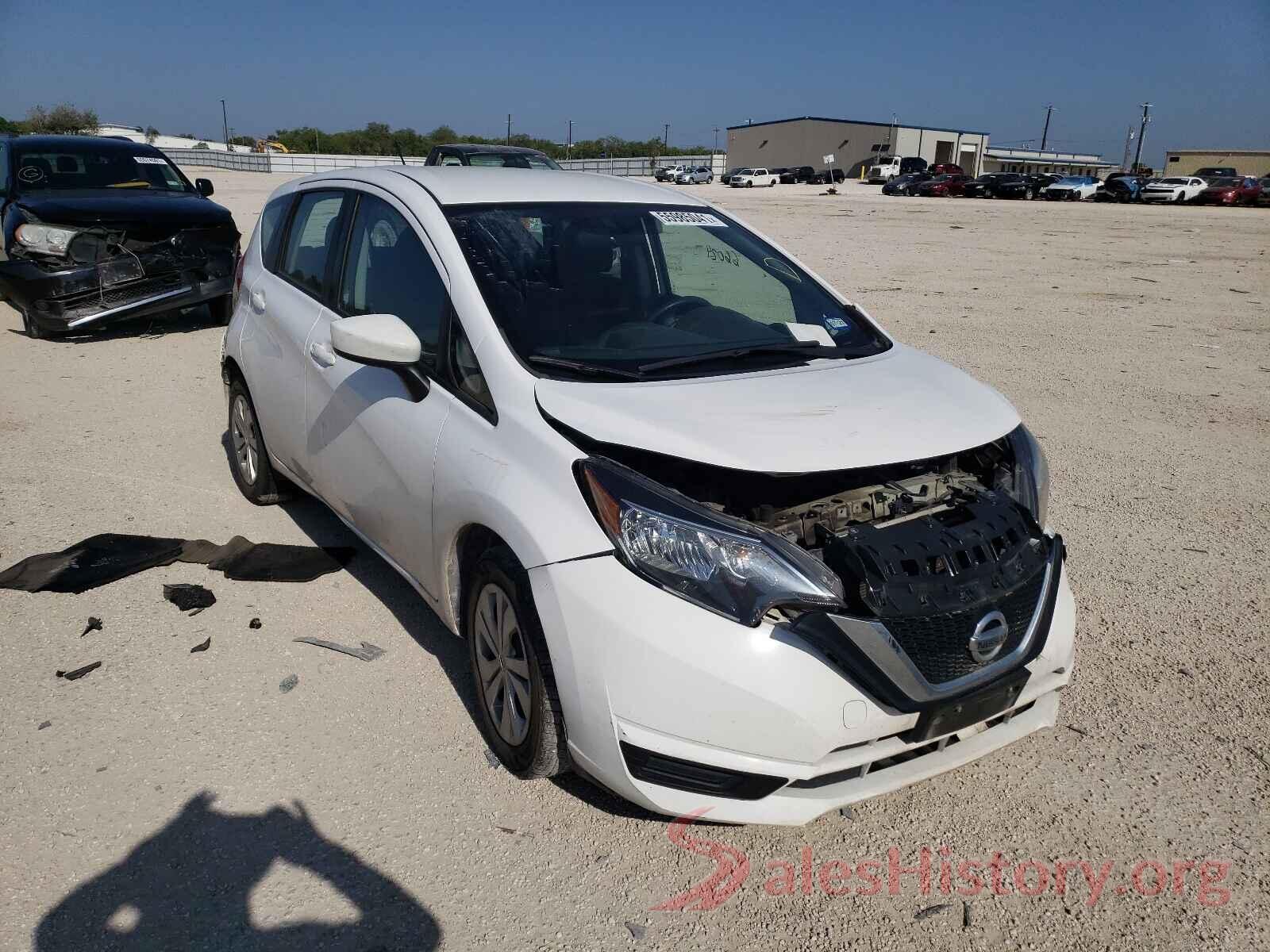 3N1CE2CP8JL370221 2018 NISSAN VERSA