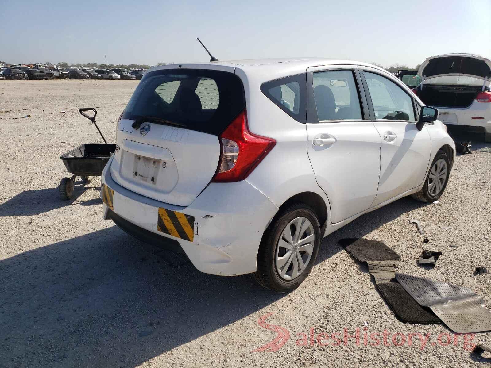 3N1CE2CP8JL370221 2018 NISSAN VERSA