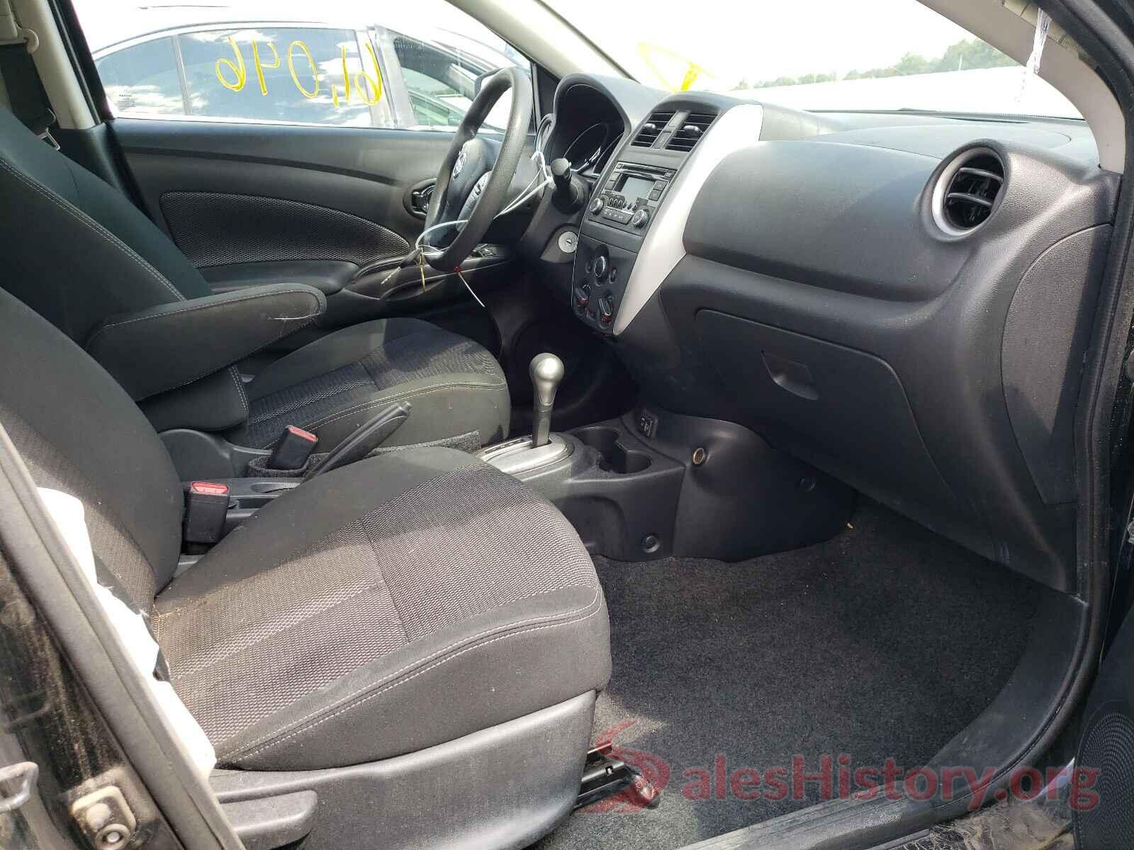 3N1CN7APXJL816188 2018 NISSAN VERSA