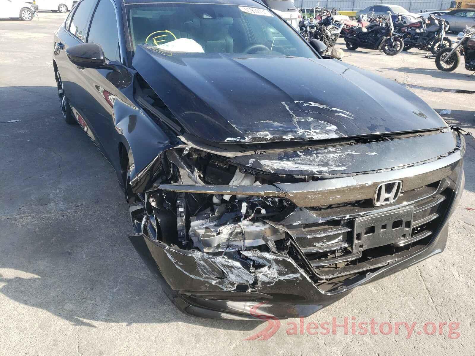 1HGCV1F33KA057040 2019 HONDA ACCORD