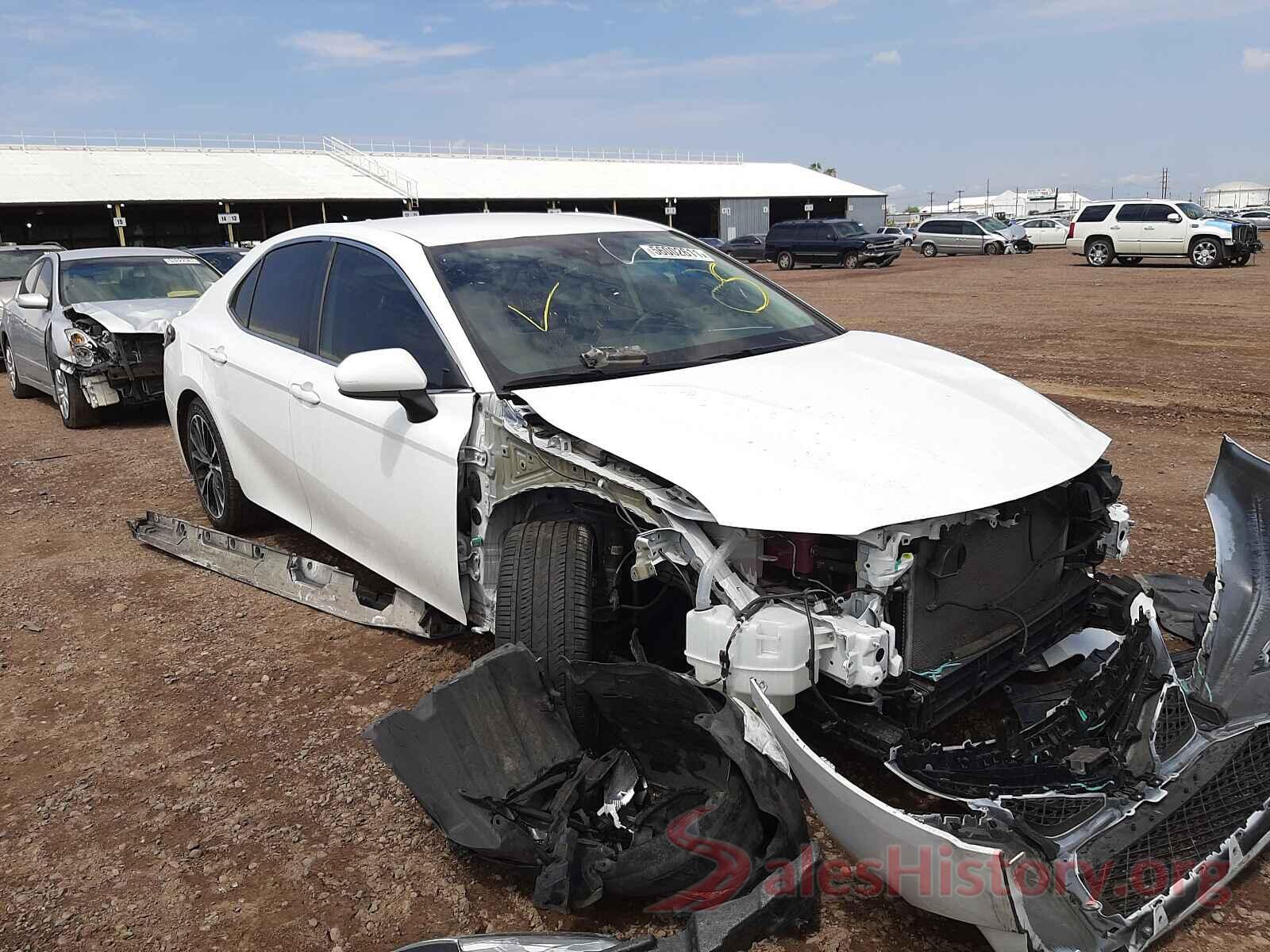 4T1B21HKXKU012422 2019 TOYOTA CAMRY