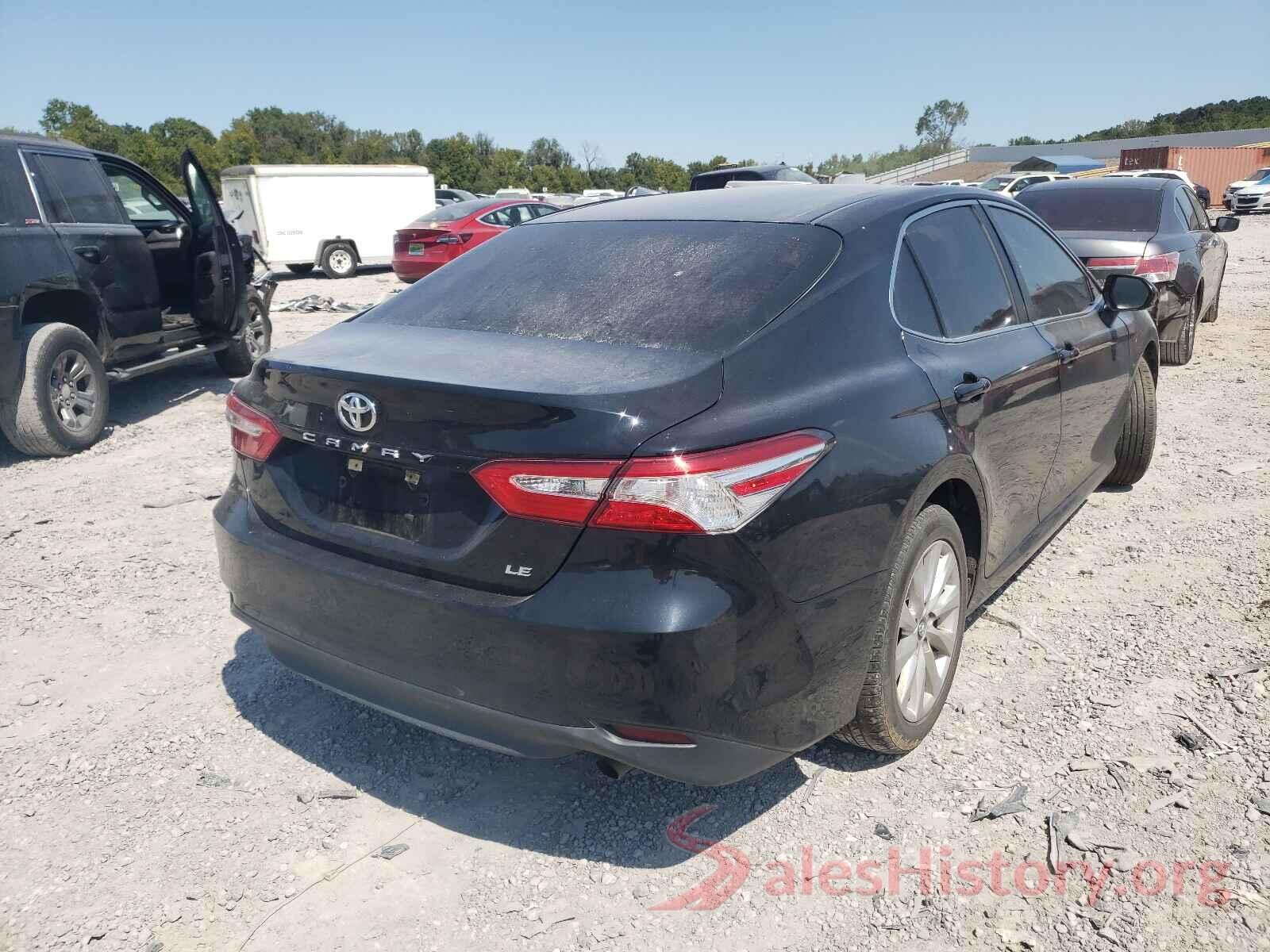 4T1B11HK1JU591933 2018 TOYOTA CAMRY