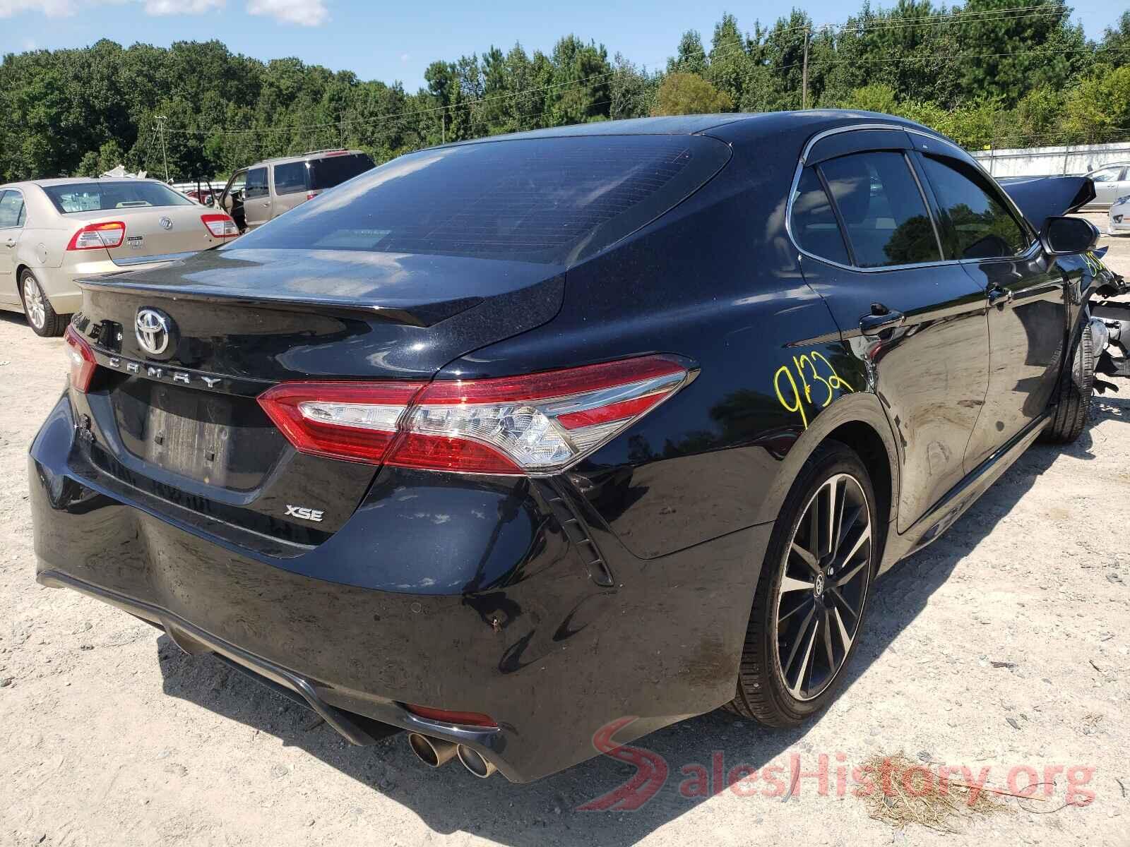 4T1B61HKXJU135639 2018 TOYOTA CAMRY