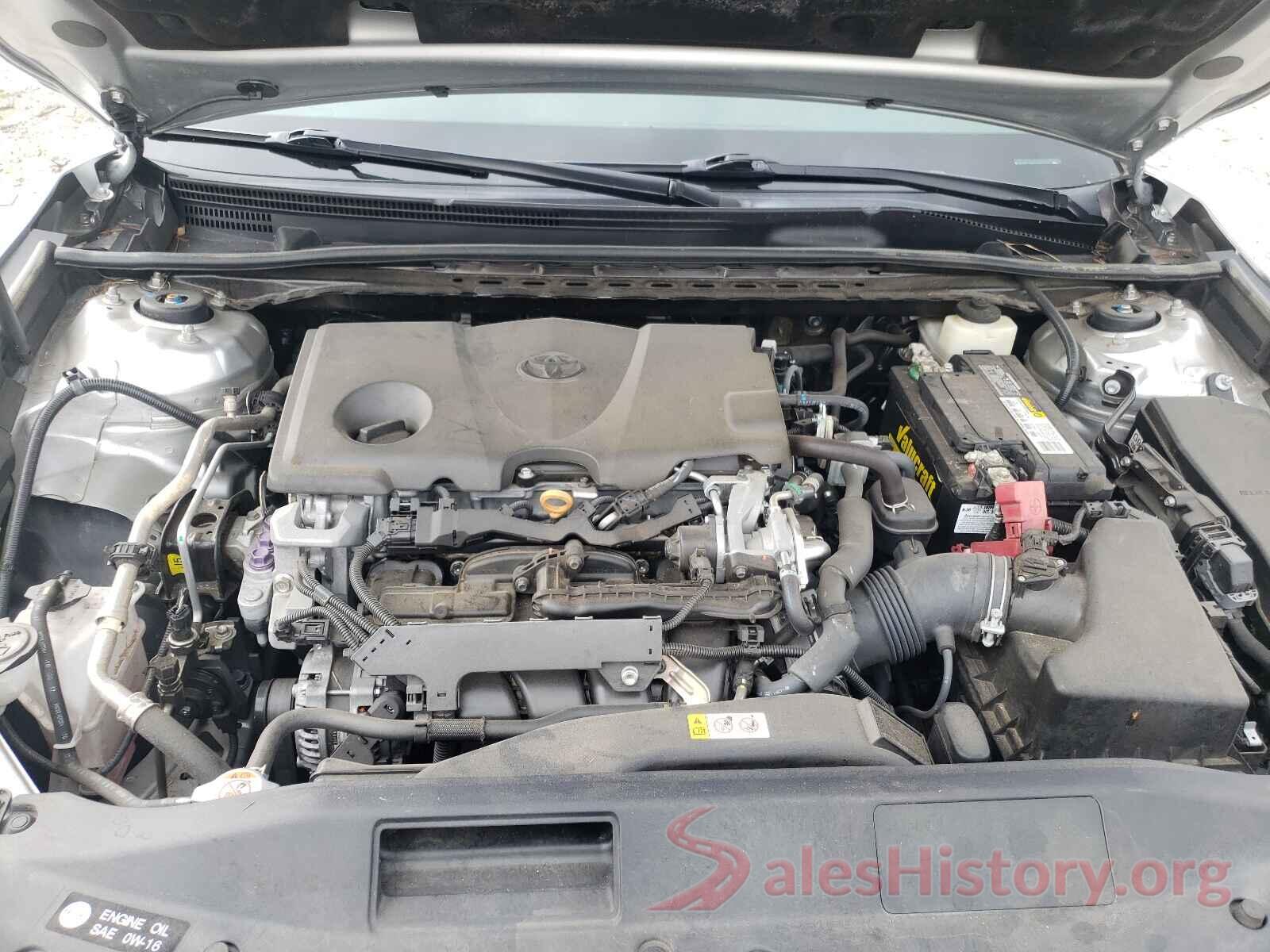 4T1B11HK2JU524421 2018 TOYOTA CAMRY