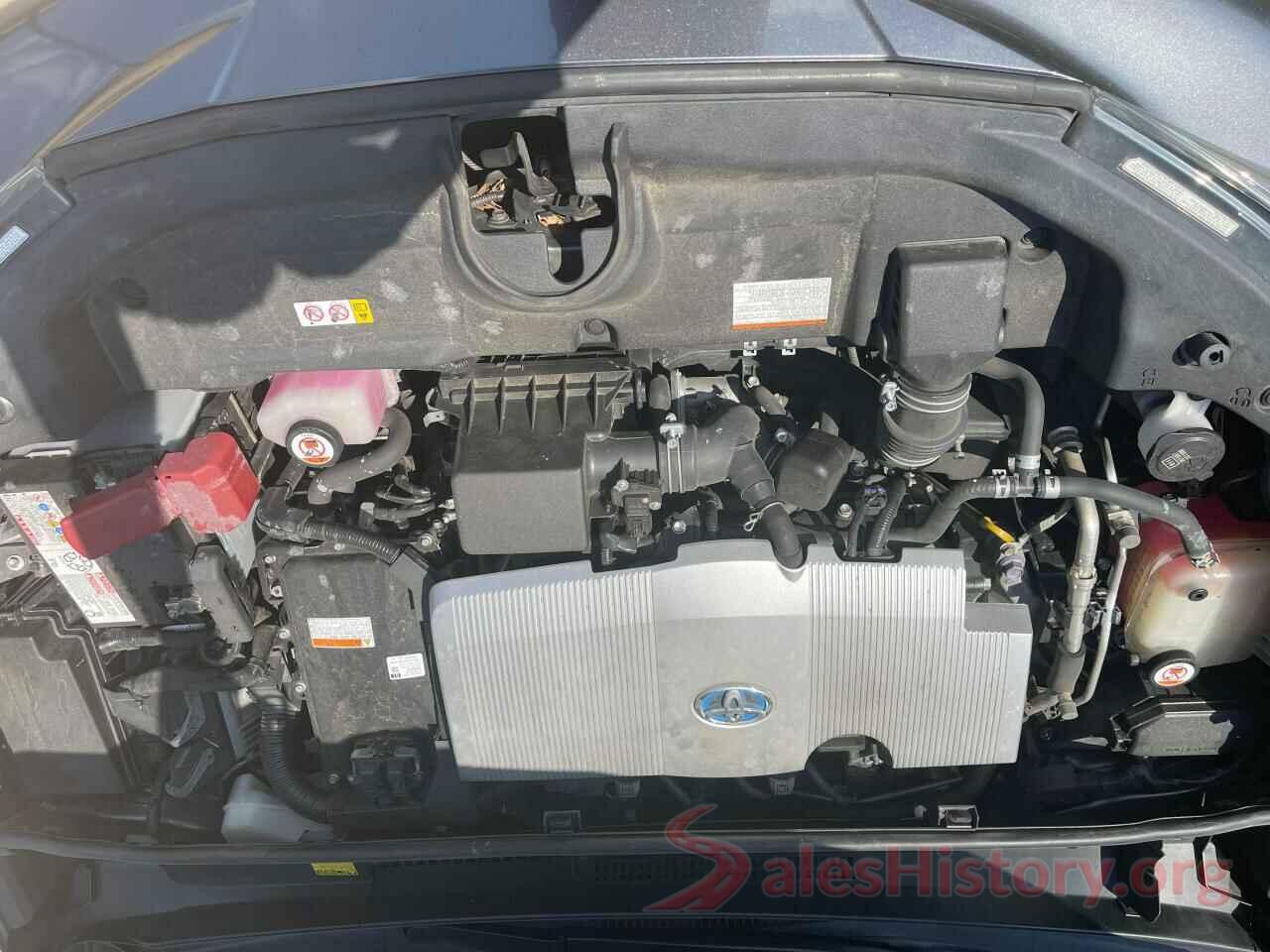 JTDKBRFU2J3064235 2018 TOYOTA PRIUS