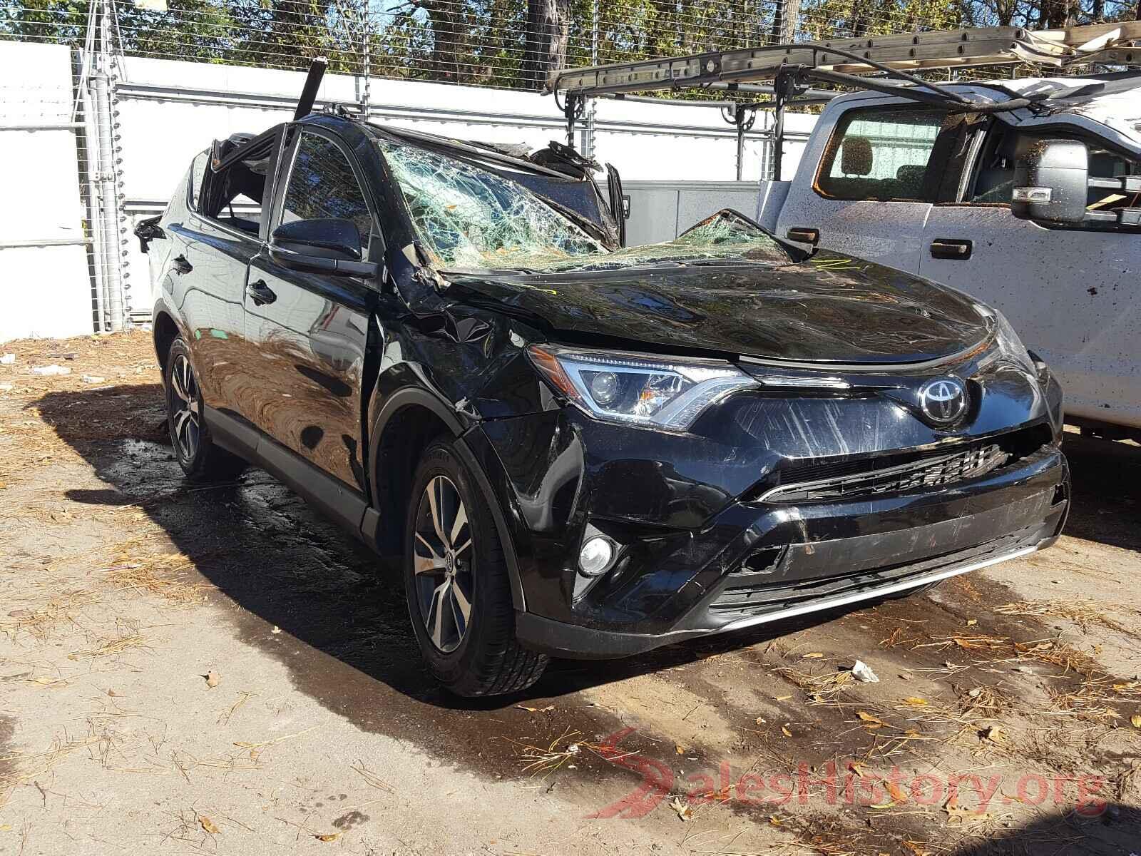 2T3WFREVXHW346467 2017 TOYOTA RAV4