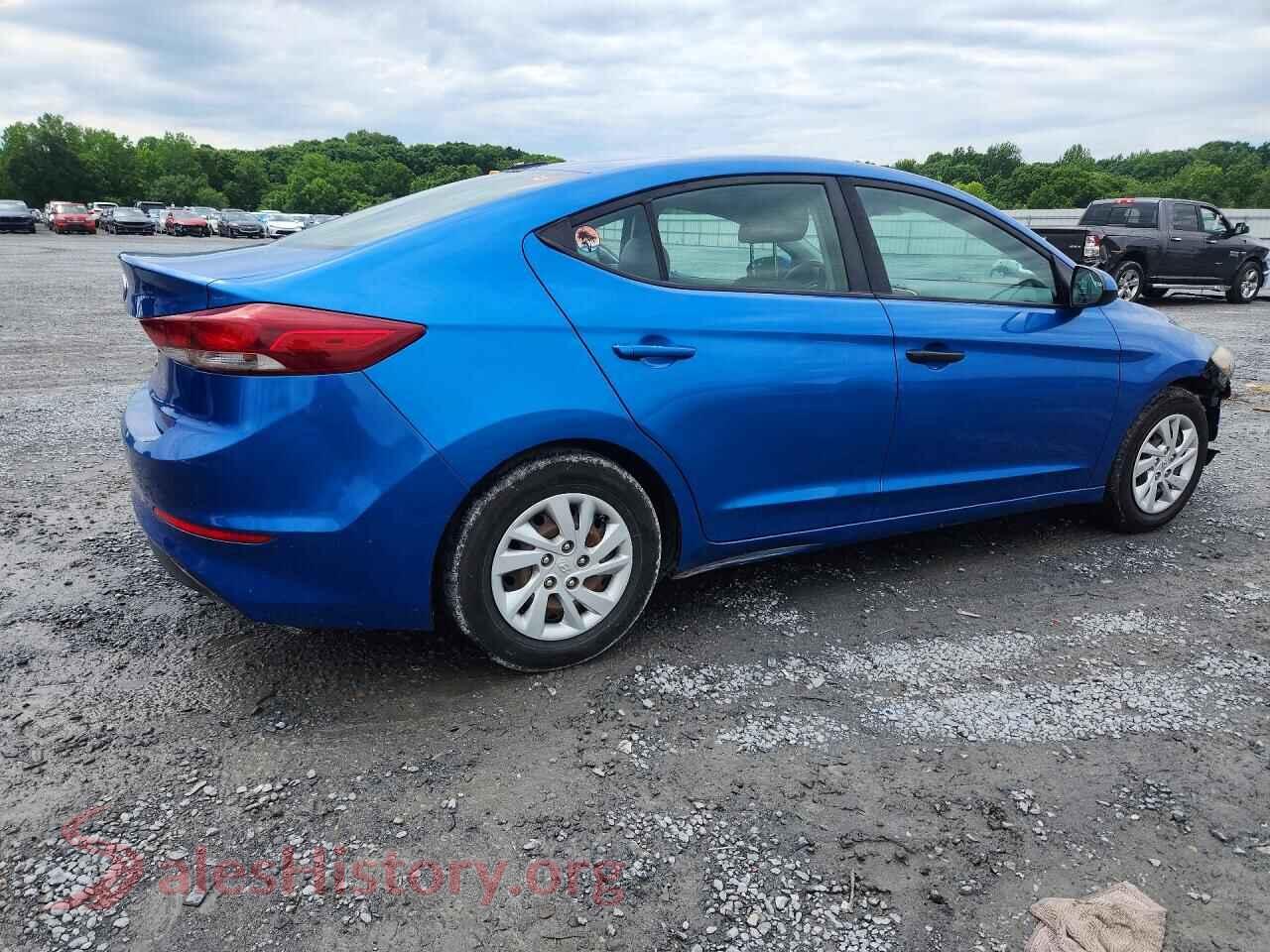 2017 HYUNDAI ELANTRA VIN 5NPD74LF6HH111316, right side view
