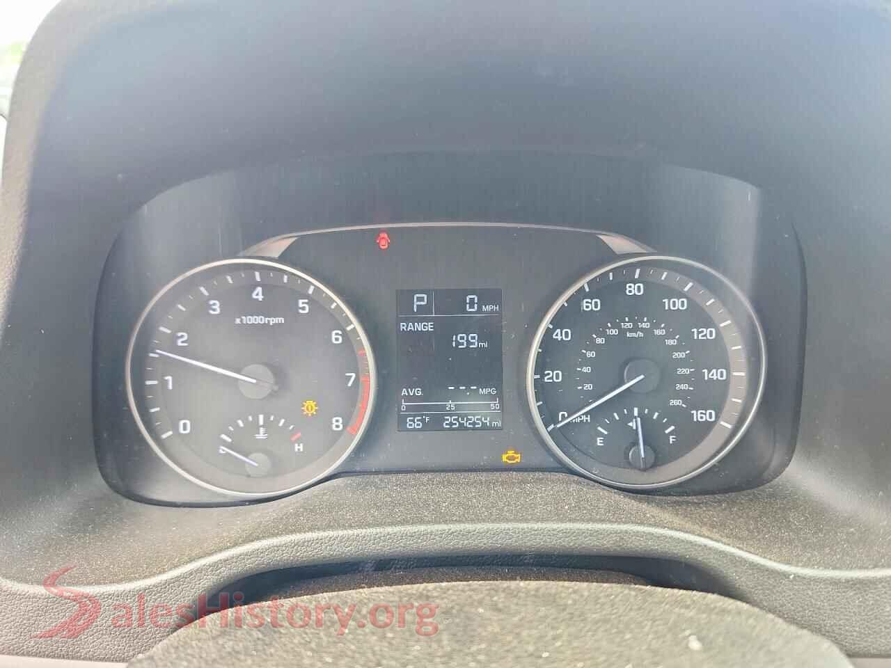 2017 HYUNDAI ELANTRA VIN 5NPD74LF6HH111316, interior center console