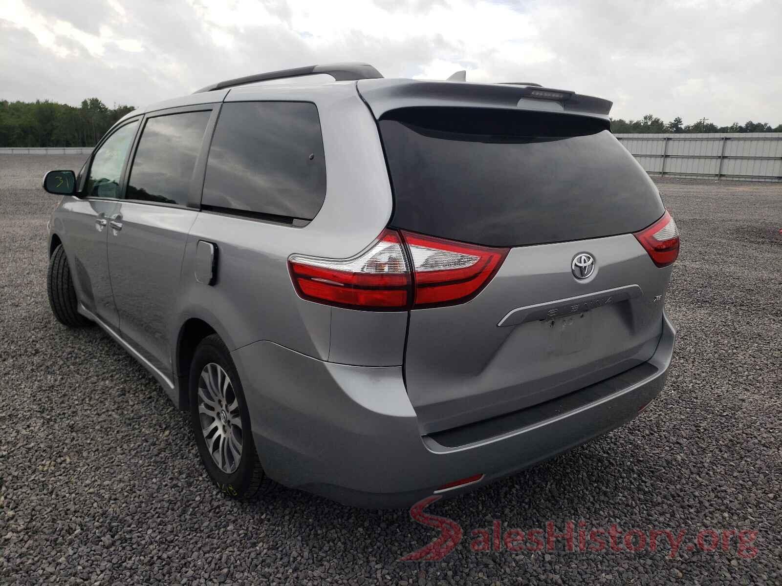 5TDYZ3DC8JS930242 2018 TOYOTA SIENNA