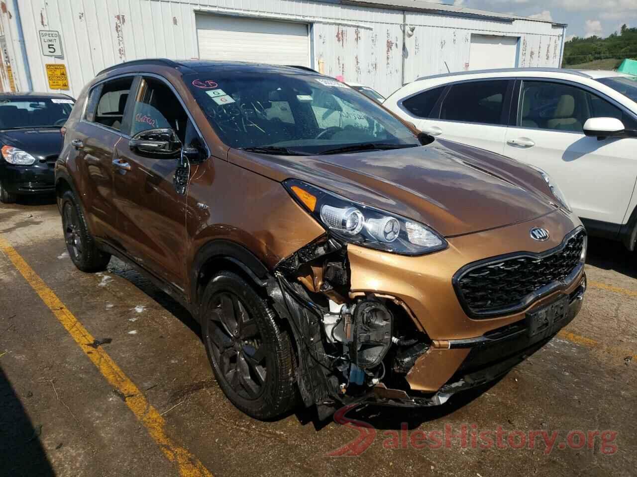 KNDP6CAC2L7637832 2020 KIA SPORTAGE