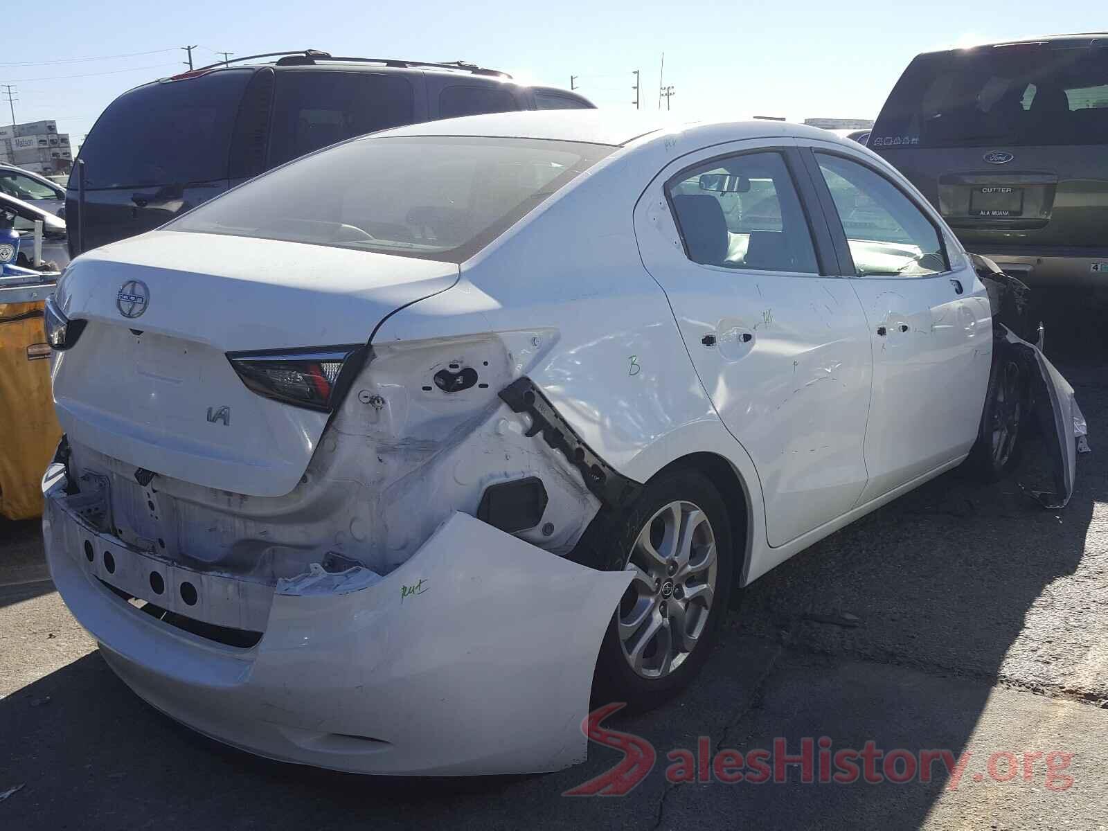 3MYDLBZV9GY102594 2016 TOYOTA SCION