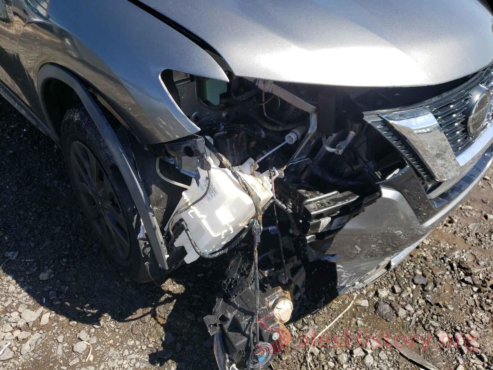 KNMAT2MV1JP532752 2018 NISSAN ROGUE