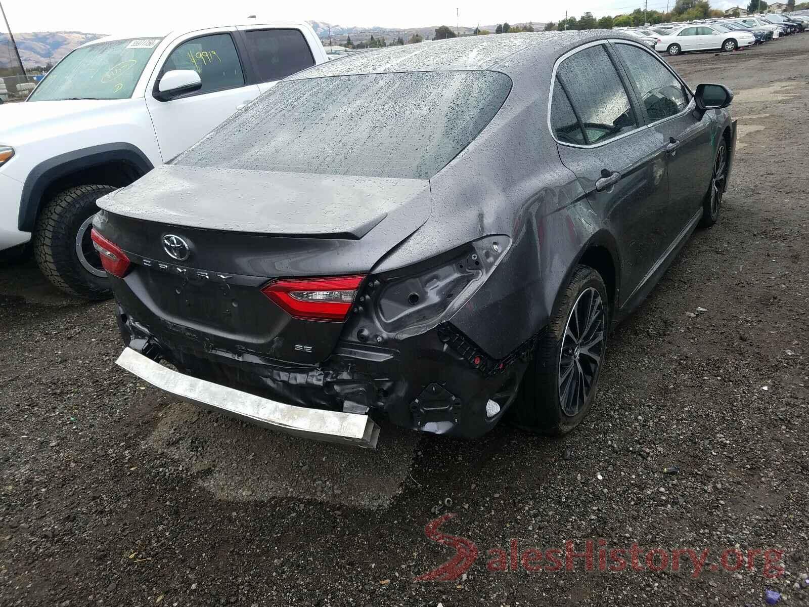 4T1B11HK1JU045276 2018 TOYOTA CAMRY