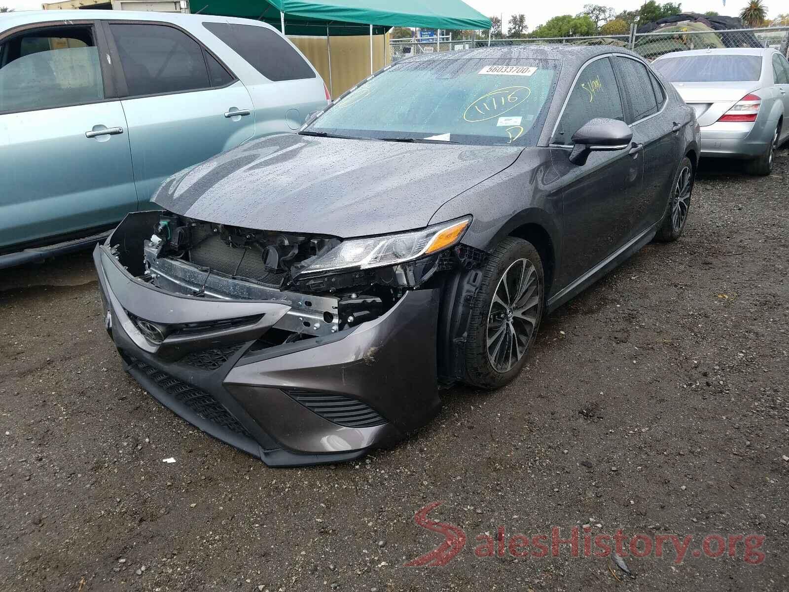 4T1B11HK1JU045276 2018 TOYOTA CAMRY