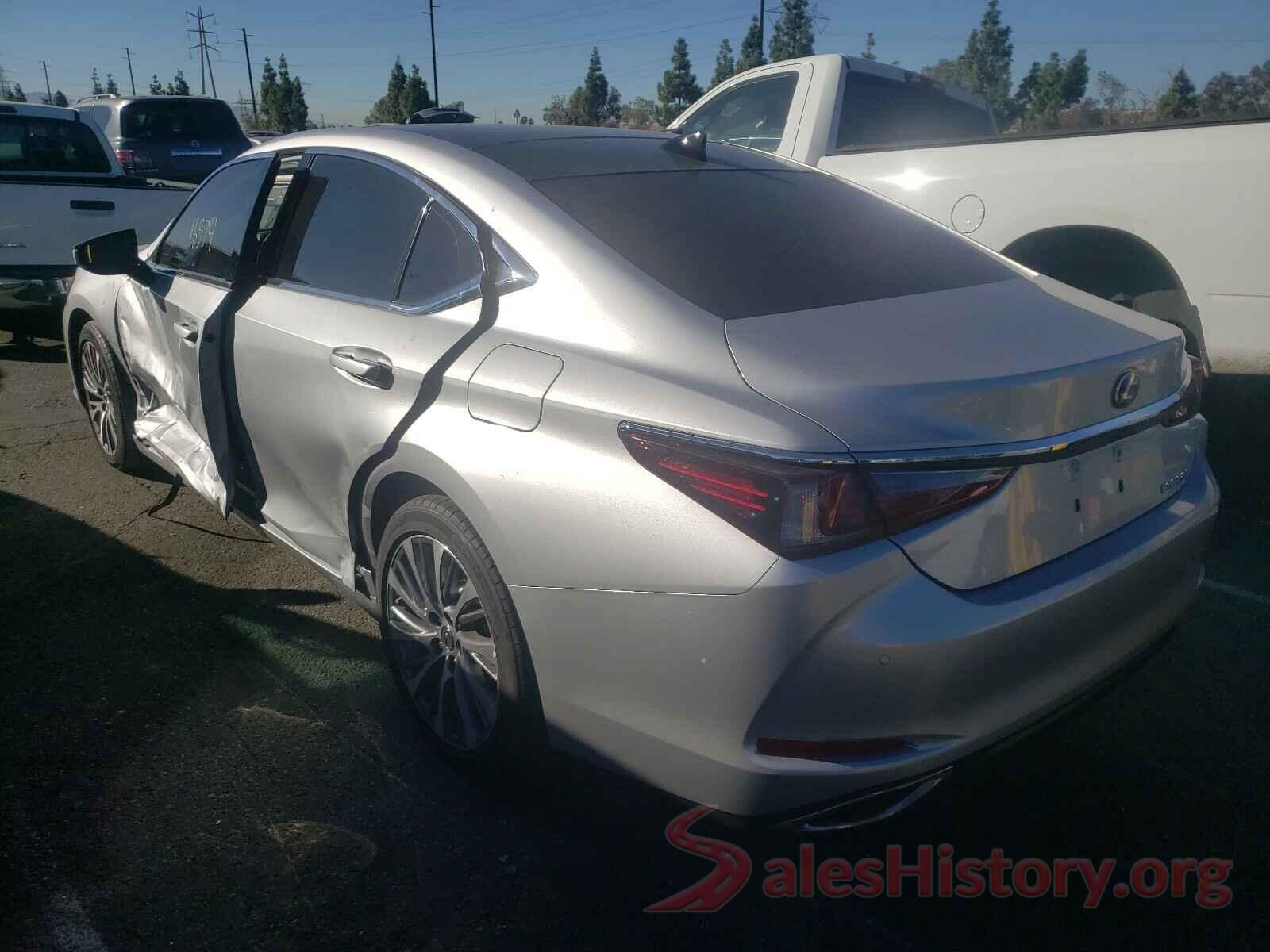 58ABZ1B17KU030817 2019 LEXUS ES350