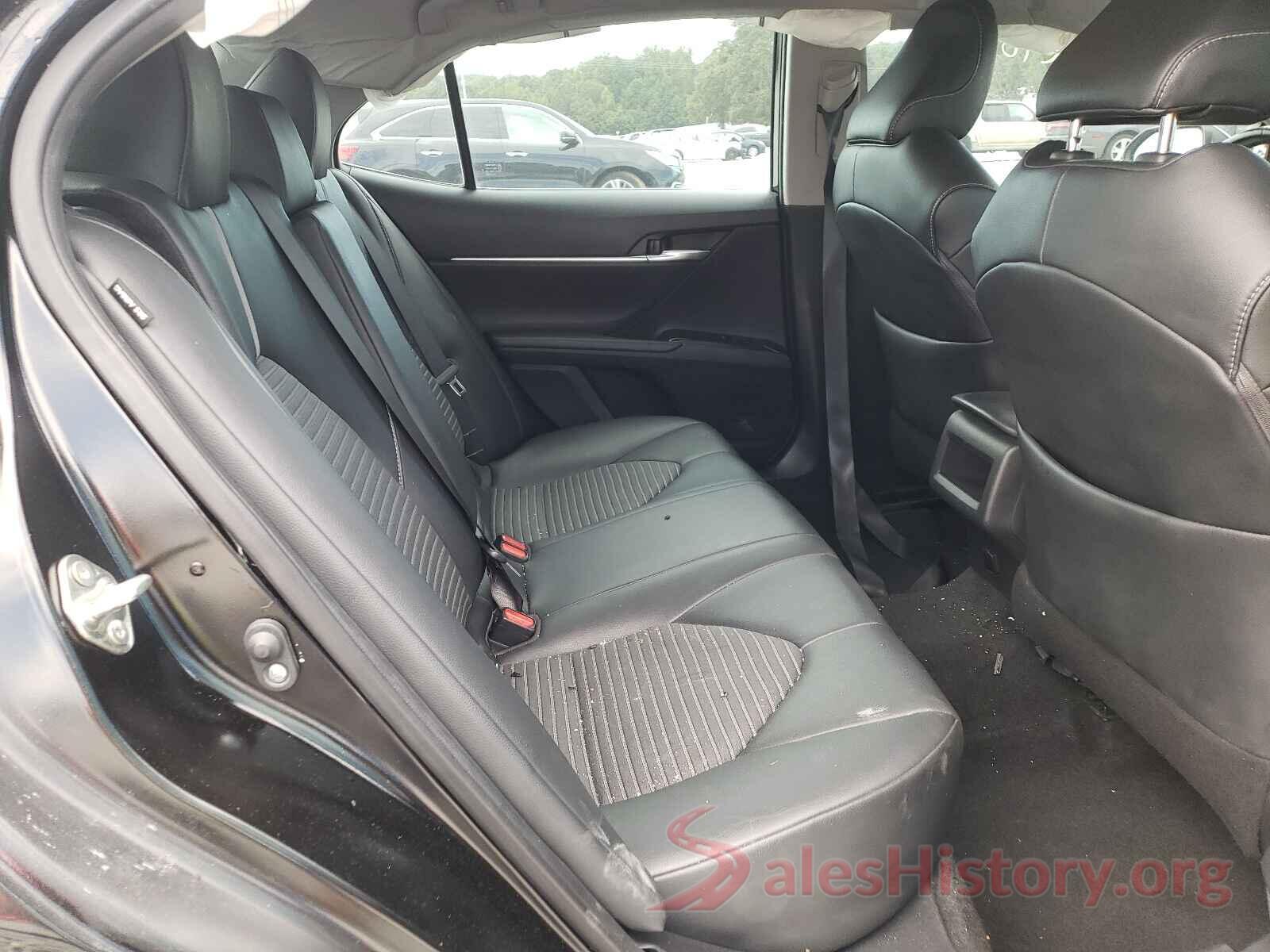 4T1B11HK3KU207121 2019 TOYOTA CAMRY