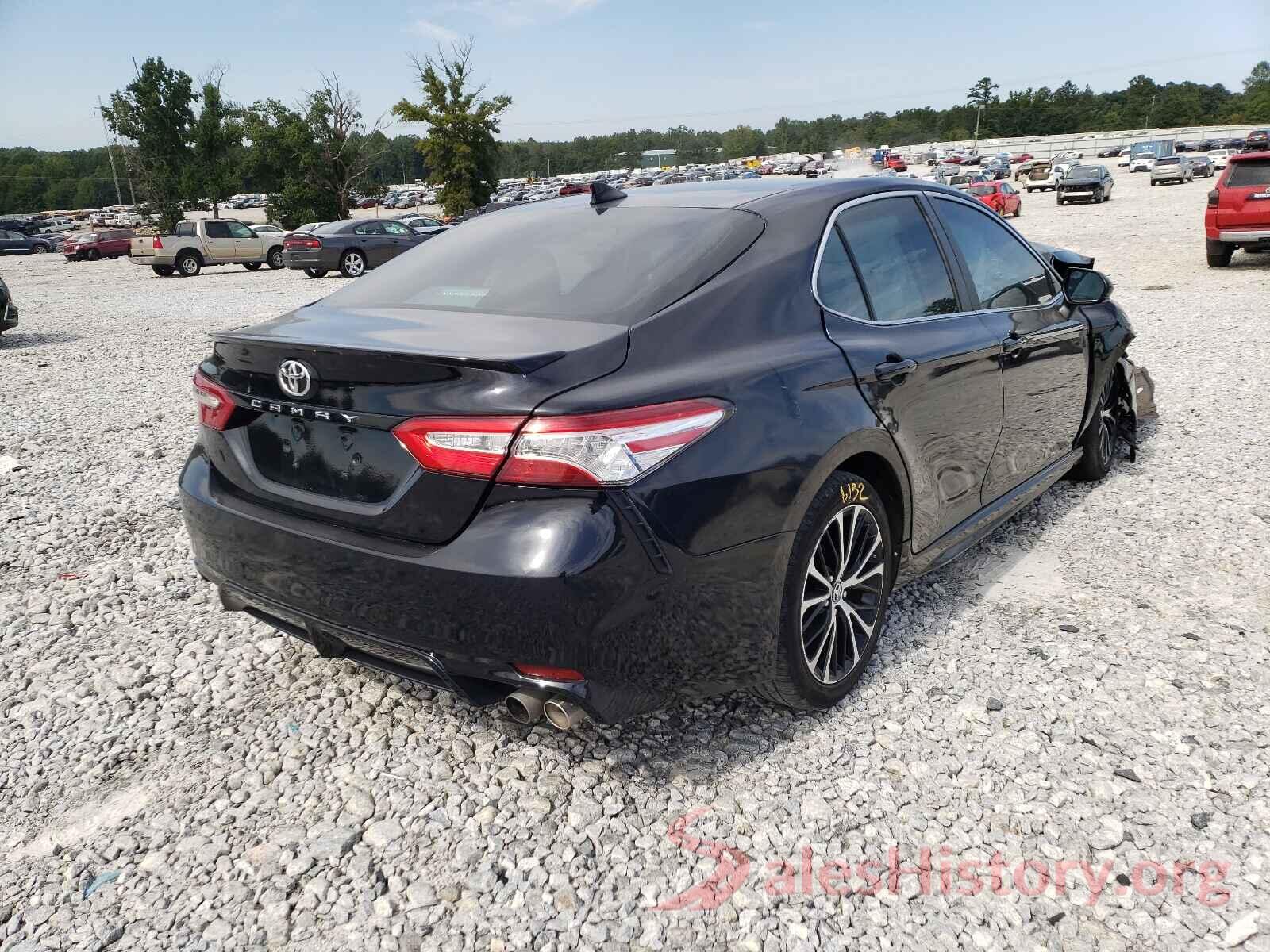 4T1B11HK3KU207121 2019 TOYOTA CAMRY