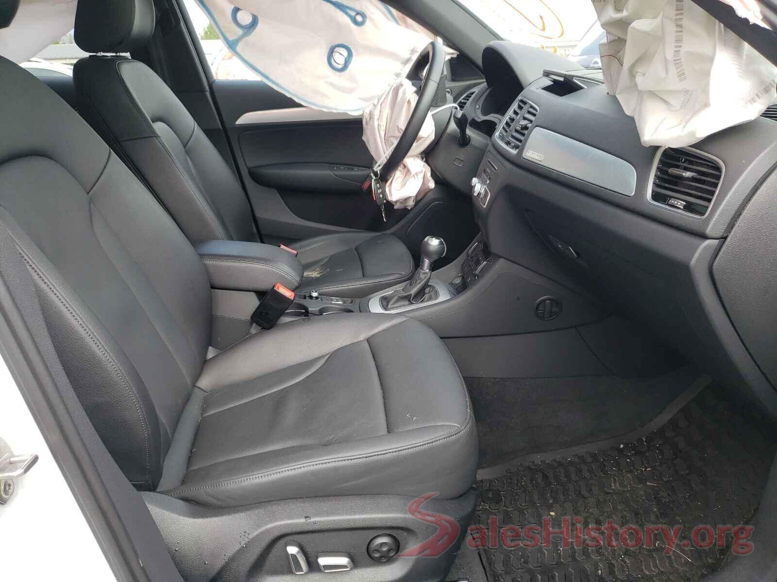 WA1JCCFS5JR020564 2018 AUDI Q3