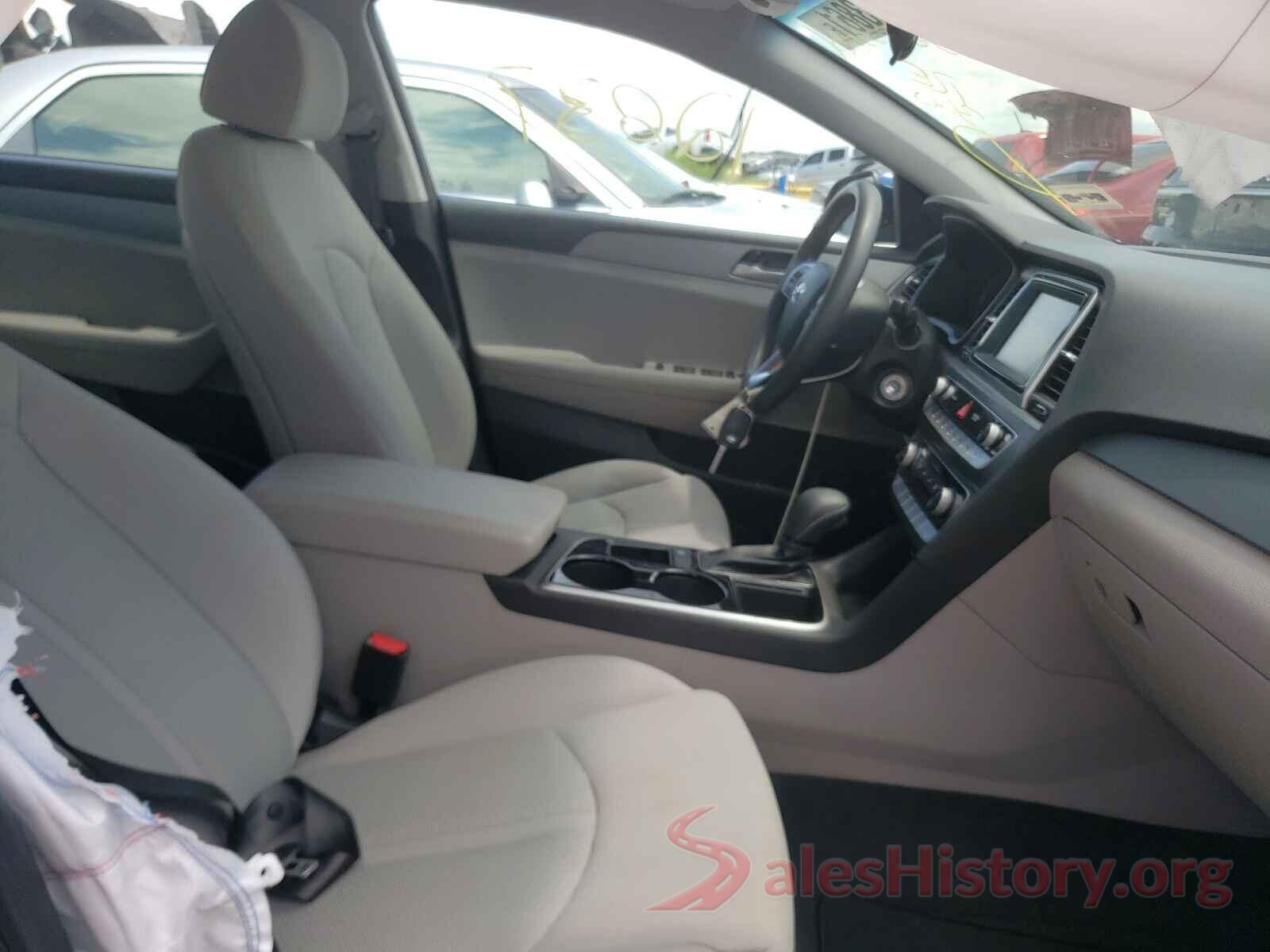 5NPE24AF0KH738008 2019 HYUNDAI SONATA