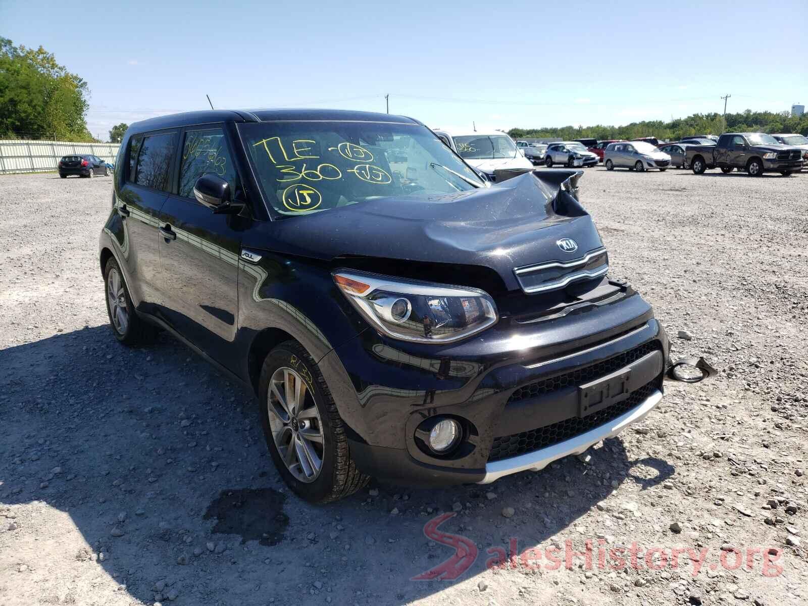 KNDJP3A53H7438087 2017 KIA SOUL