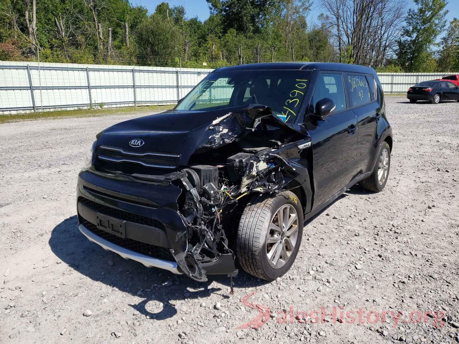 KNDJP3A53H7438087 2017 KIA SOUL