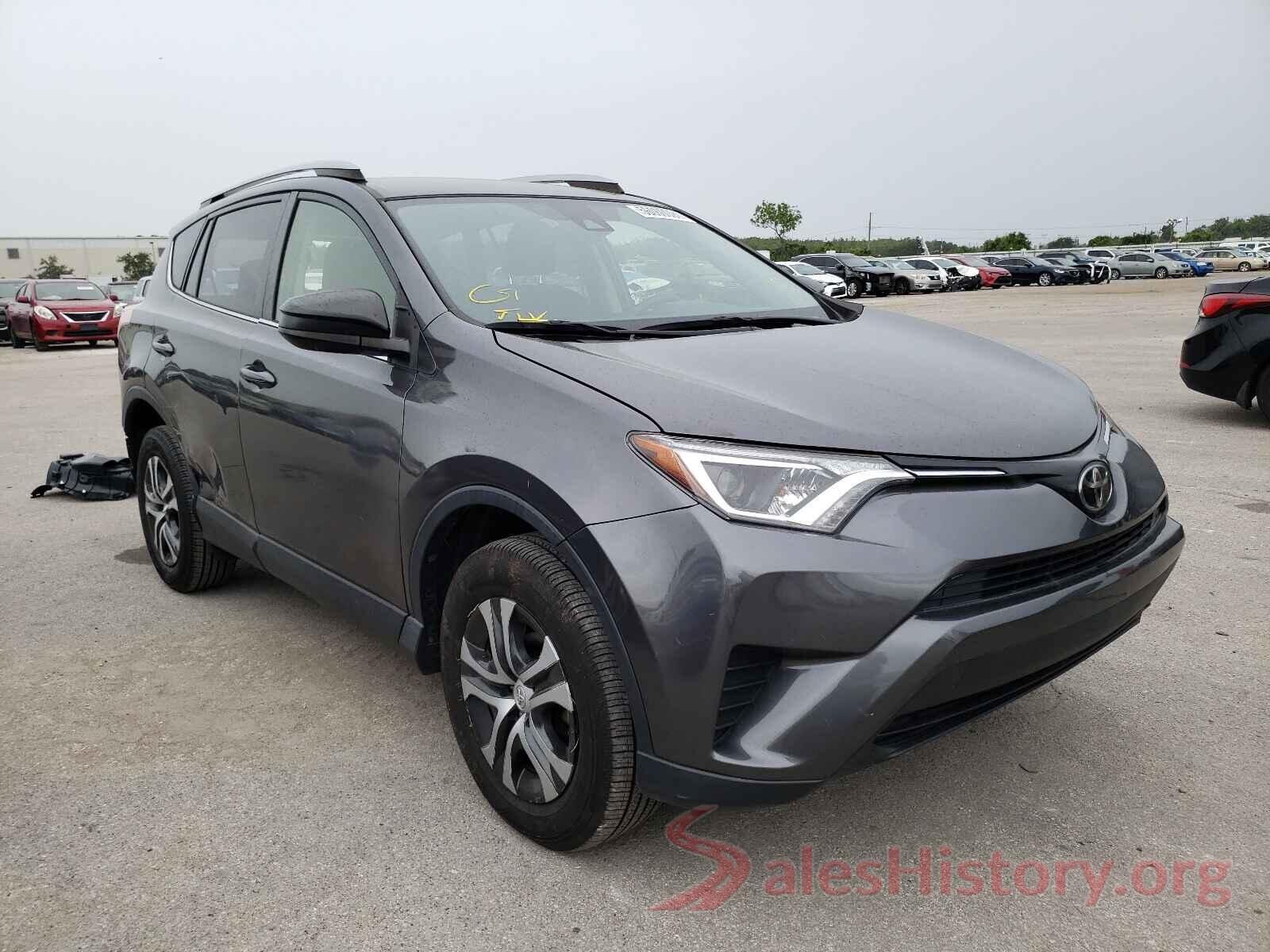 JTMZFREV9HJ700829 2017 TOYOTA RAV4