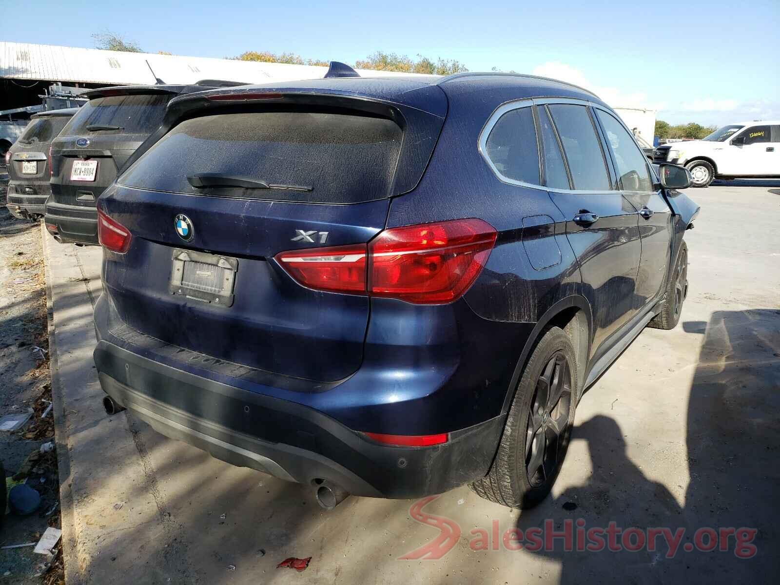 WBXHU7C33J5H45325 2018 BMW X1