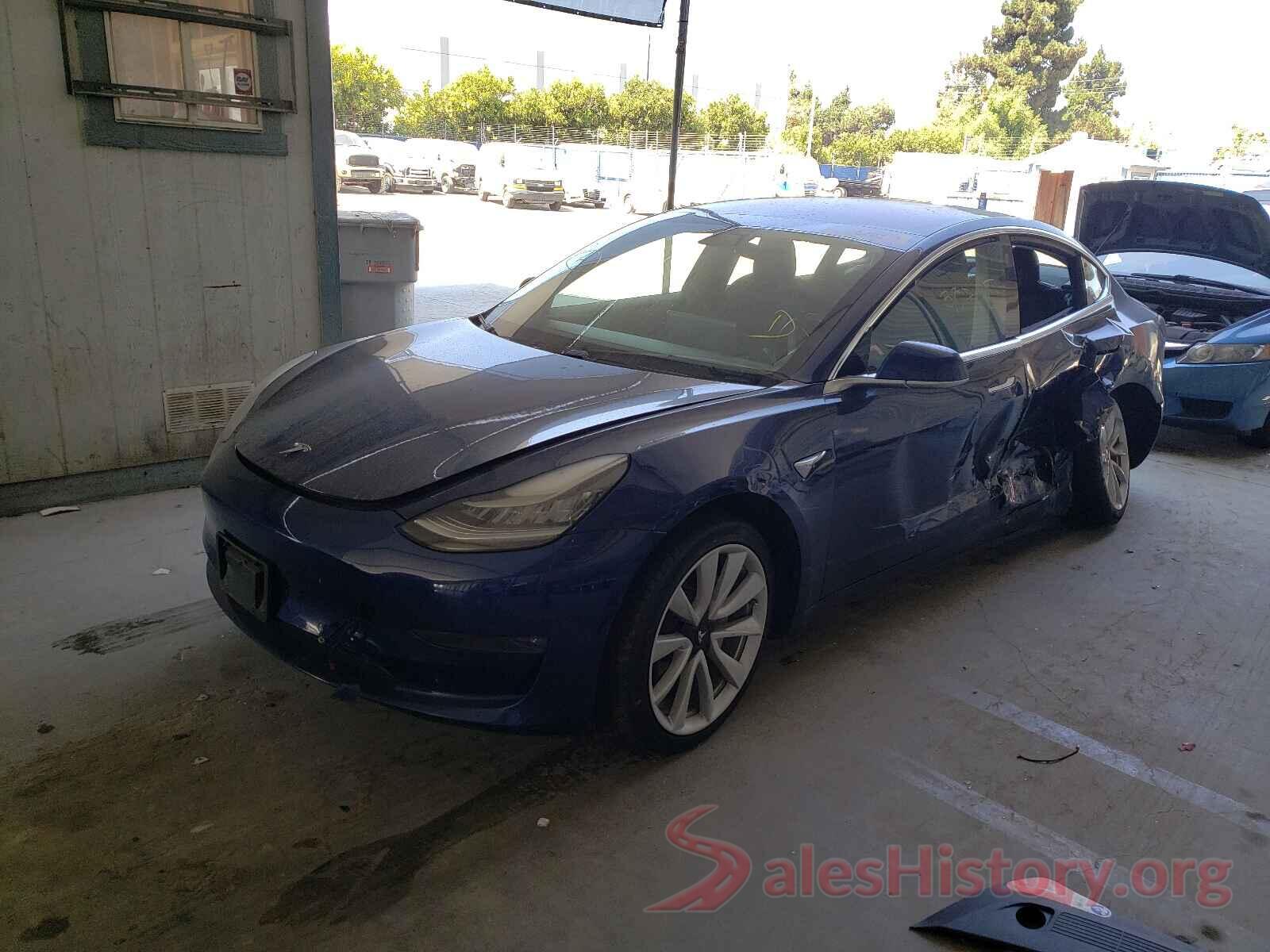 5YJ3E1EA0JF011105 2018 TESLA MODEL 3