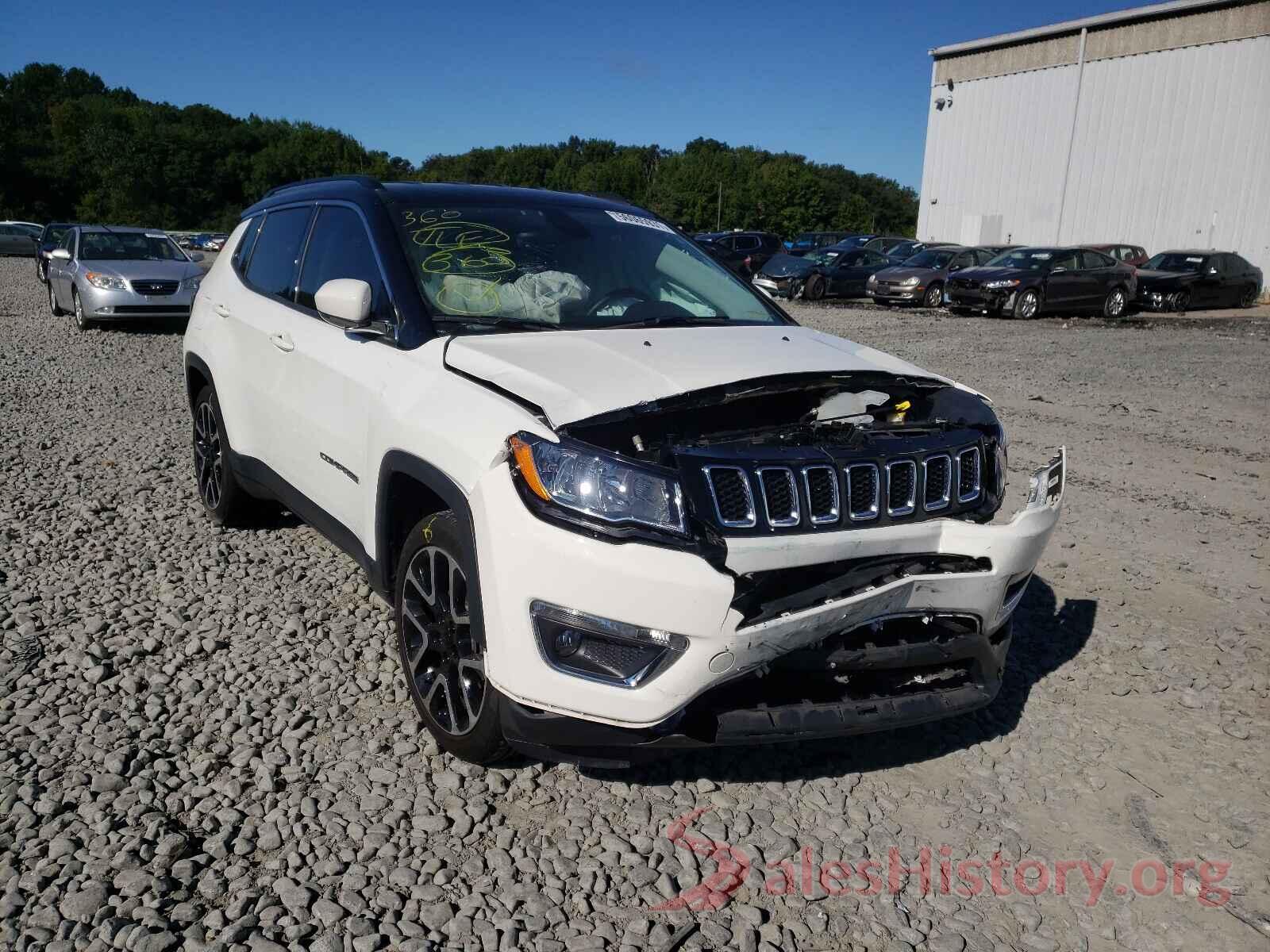 3C4NJCCB2JT257103 2018 JEEP COMPASS