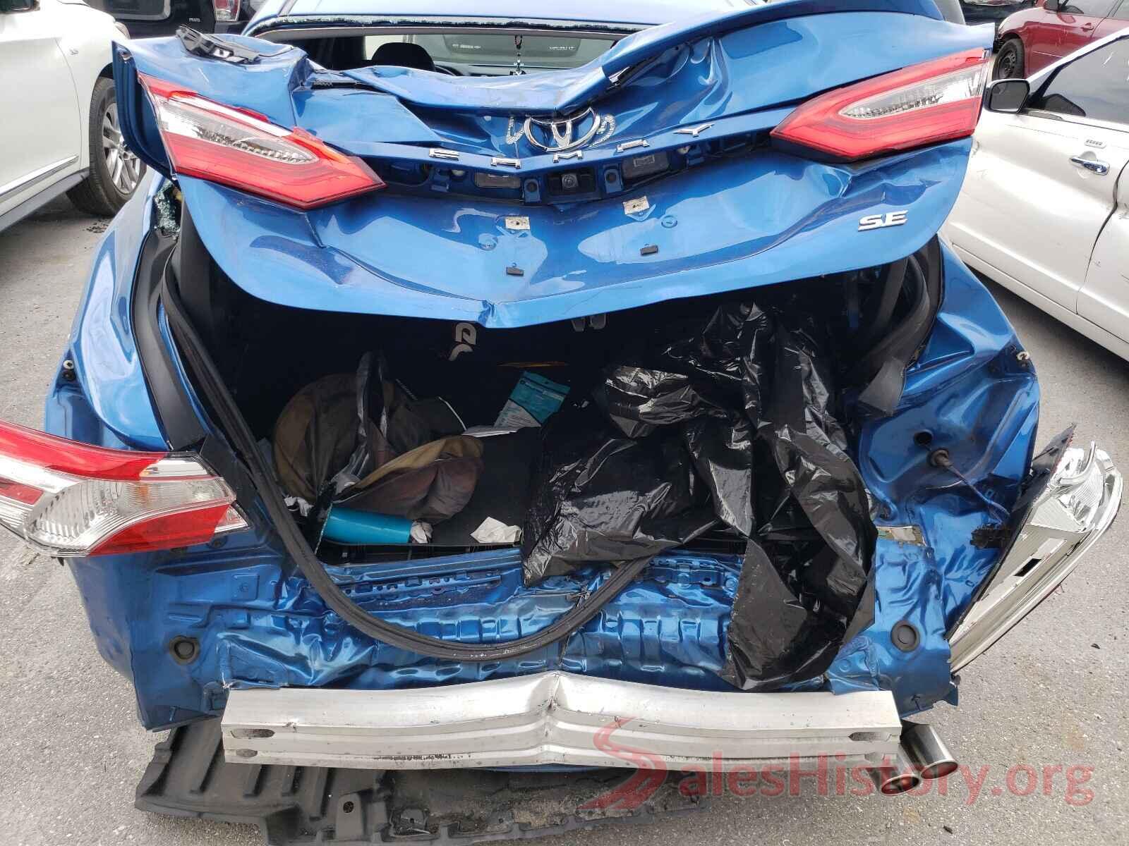 4T1B11HK7JU027526 2018 TOYOTA CAMRY