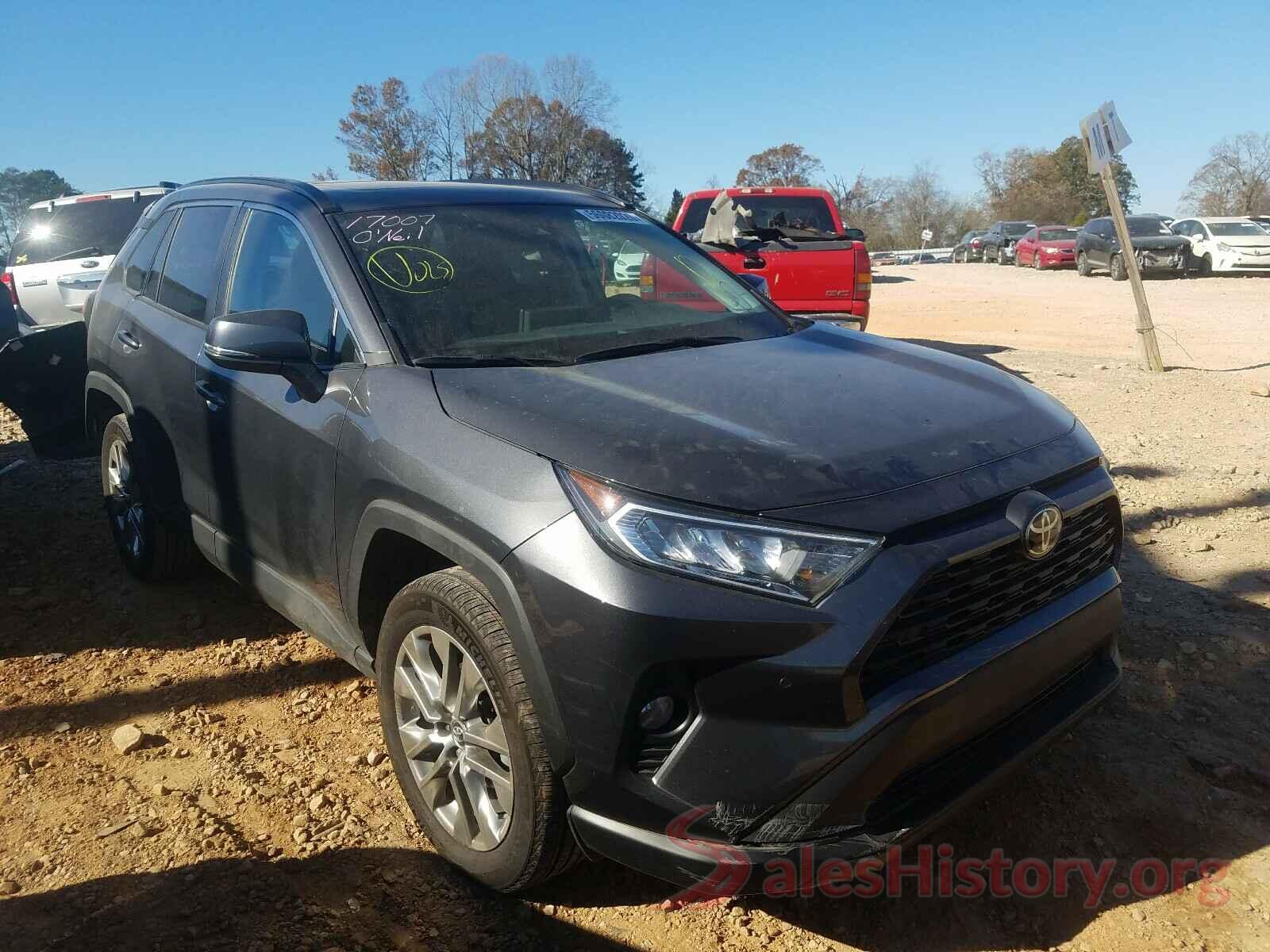 2T3C1RFV1KW014683 2019 TOYOTA RAV4