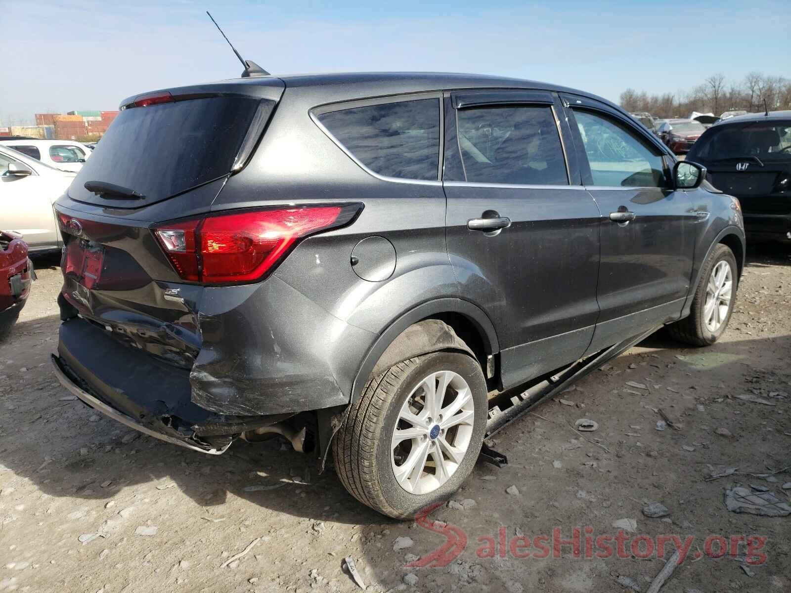 1FMCU0GD3KUB53425 2019 FORD ESCAPE