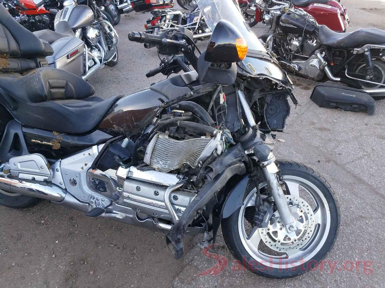 1HFSC47091A001484 2001 HONDA GL CYCLE